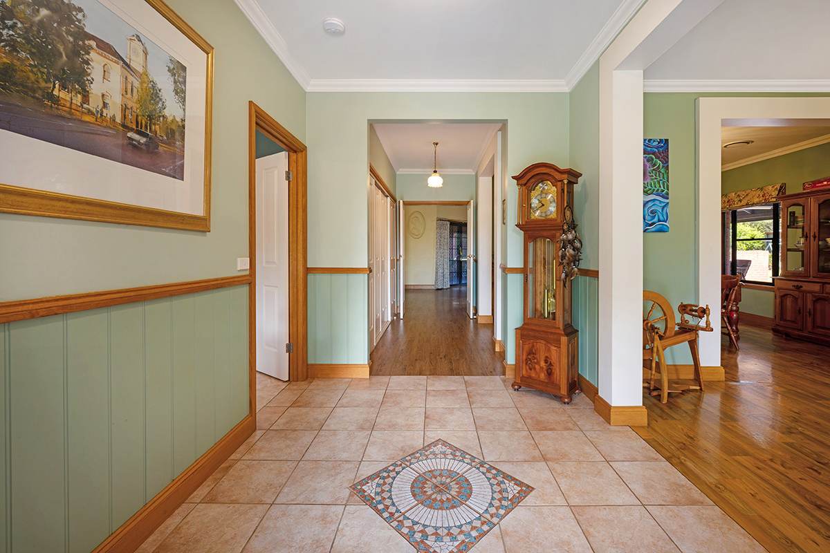 53 Leura Lane, Hamilton For Sale by Farmbuy.com - image 20