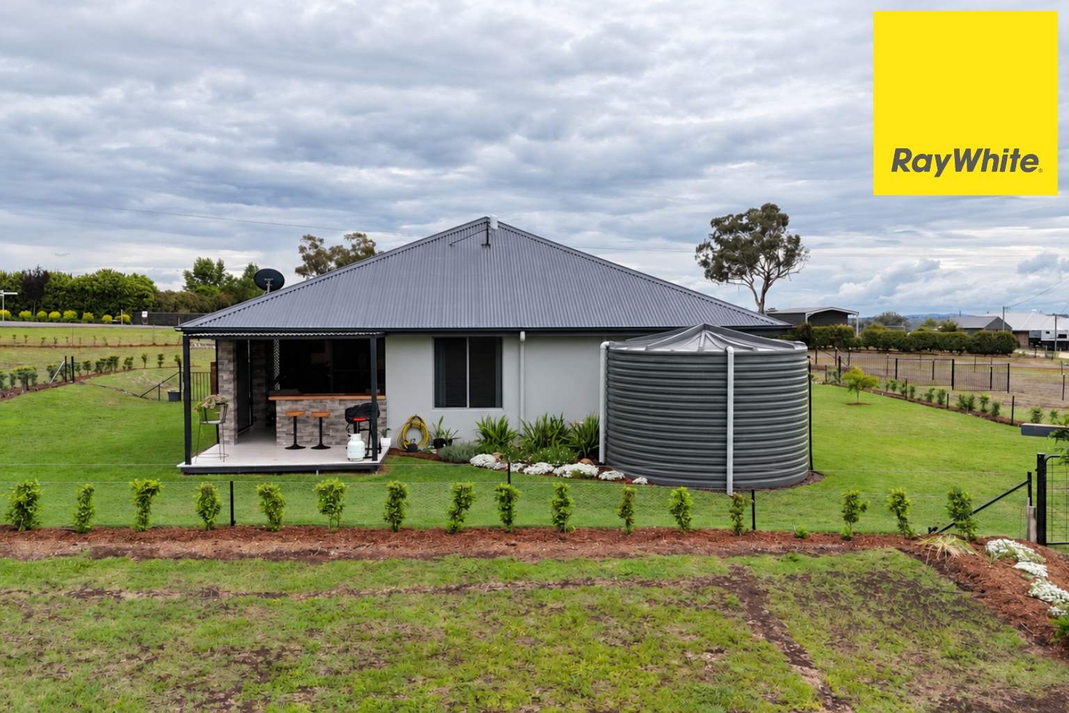 4 Talbragar Close, Inverell For Sale by Farmbuy.com - image 20