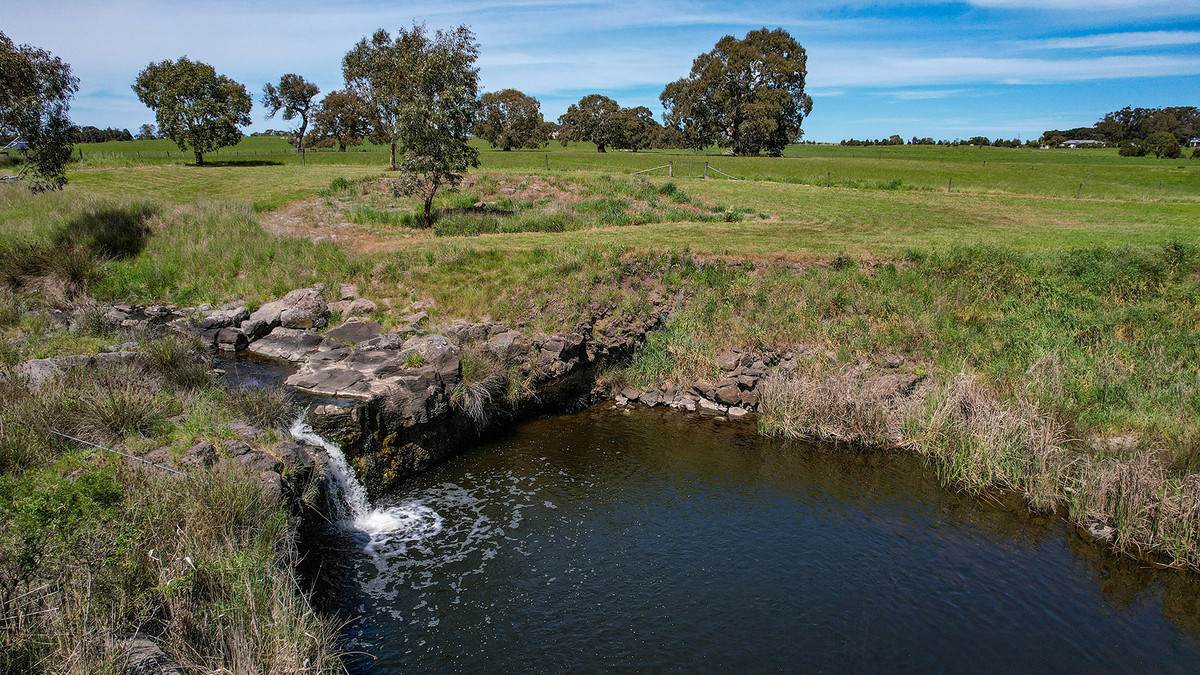 282 Clifton Road, Yulecart For Sale by Farmbuy.com - image 18