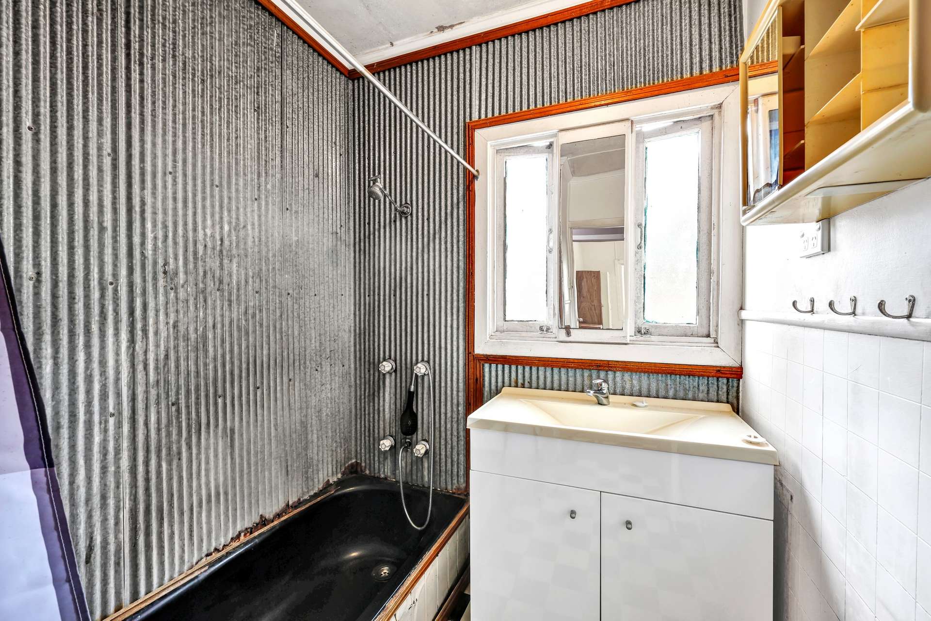 54 Commodore Drive, South Bingera For Sale by Farmbuy.com - image 13