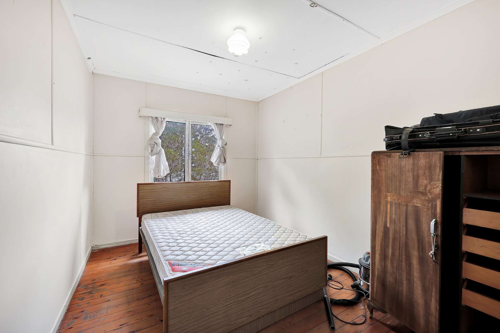 54 Commodore Drive, South Bingera For Sale by Farmbuy.com - image 12