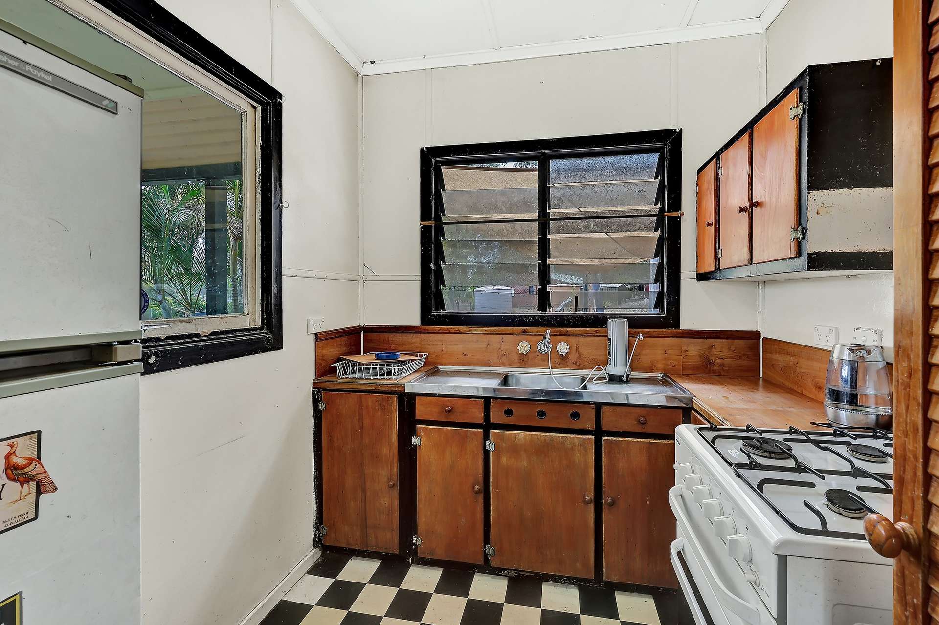 54 Commodore Drive, South Bingera For Sale by Farmbuy.com - image 9