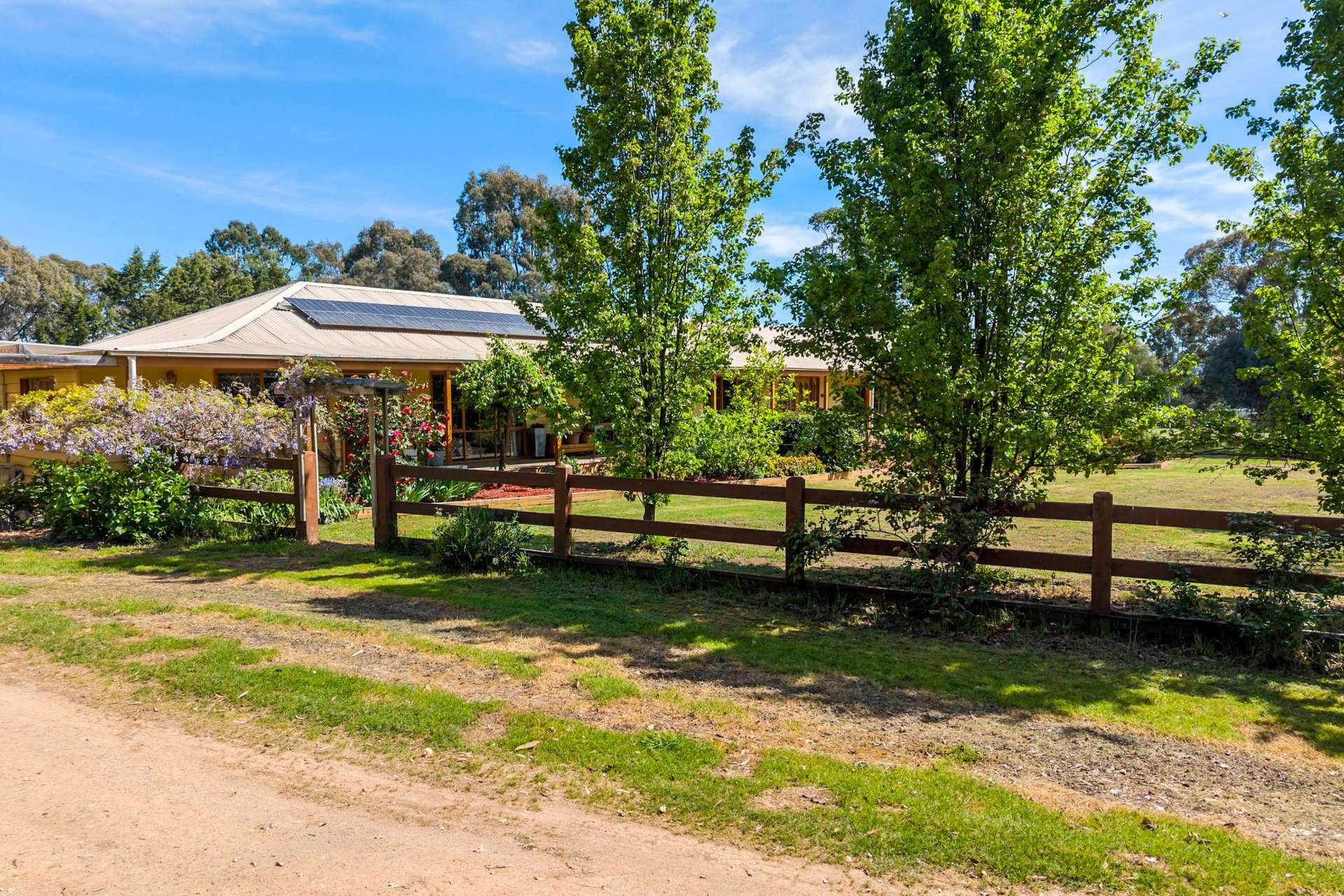 97 Highton Lane, Mansfield For Sale by Farmbuy.com - image 5