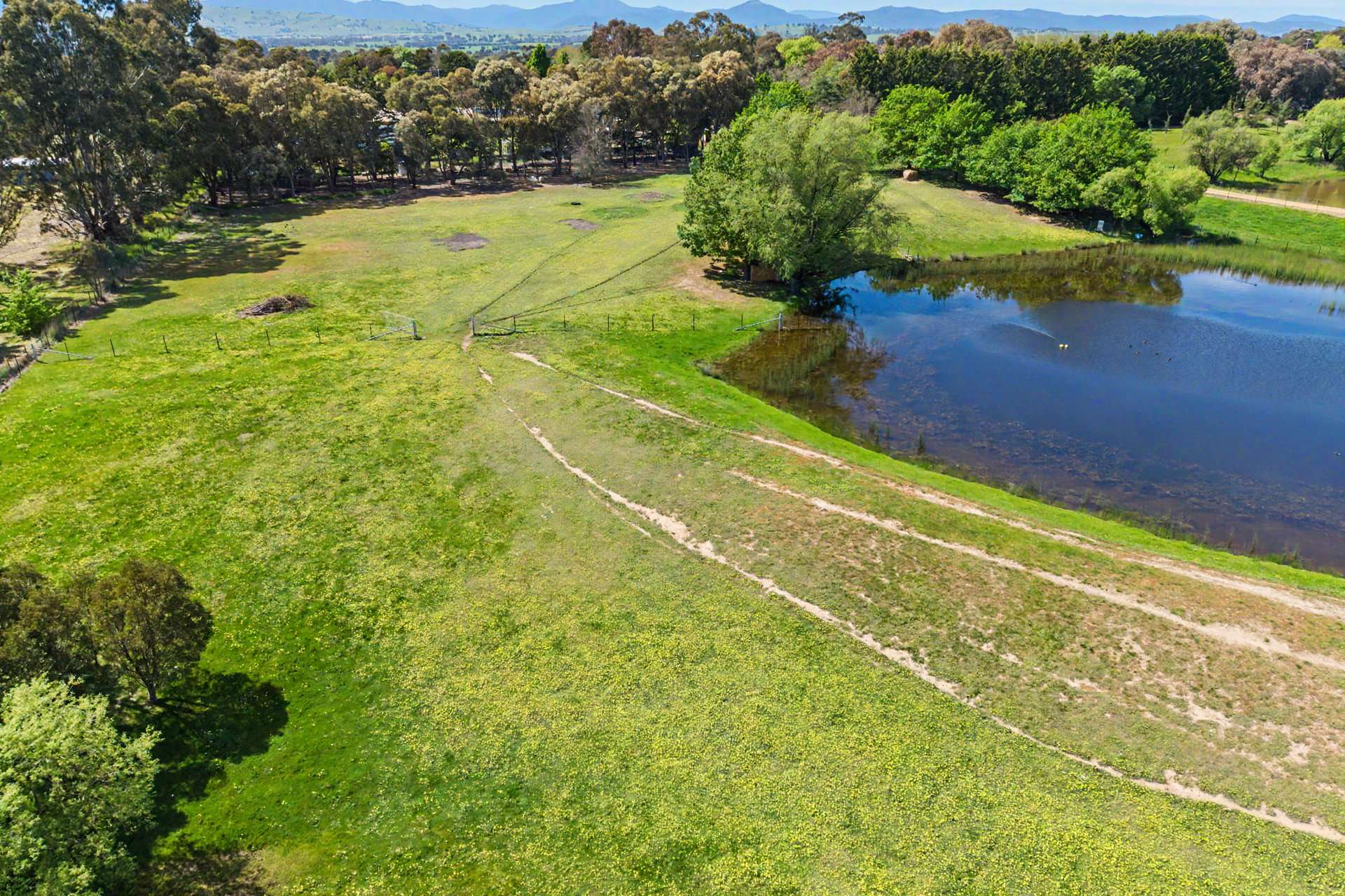 97 Highton Lane, Mansfield For Sale by Farmbuy.com - image 3