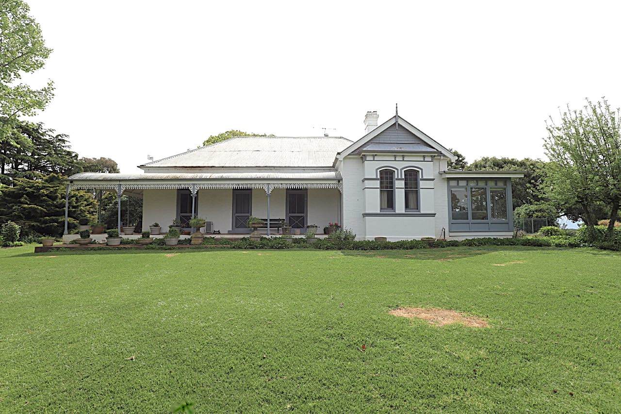 1001 Cullinga Road, Wallendbeen For Sale by Farmbuy.com - image 1