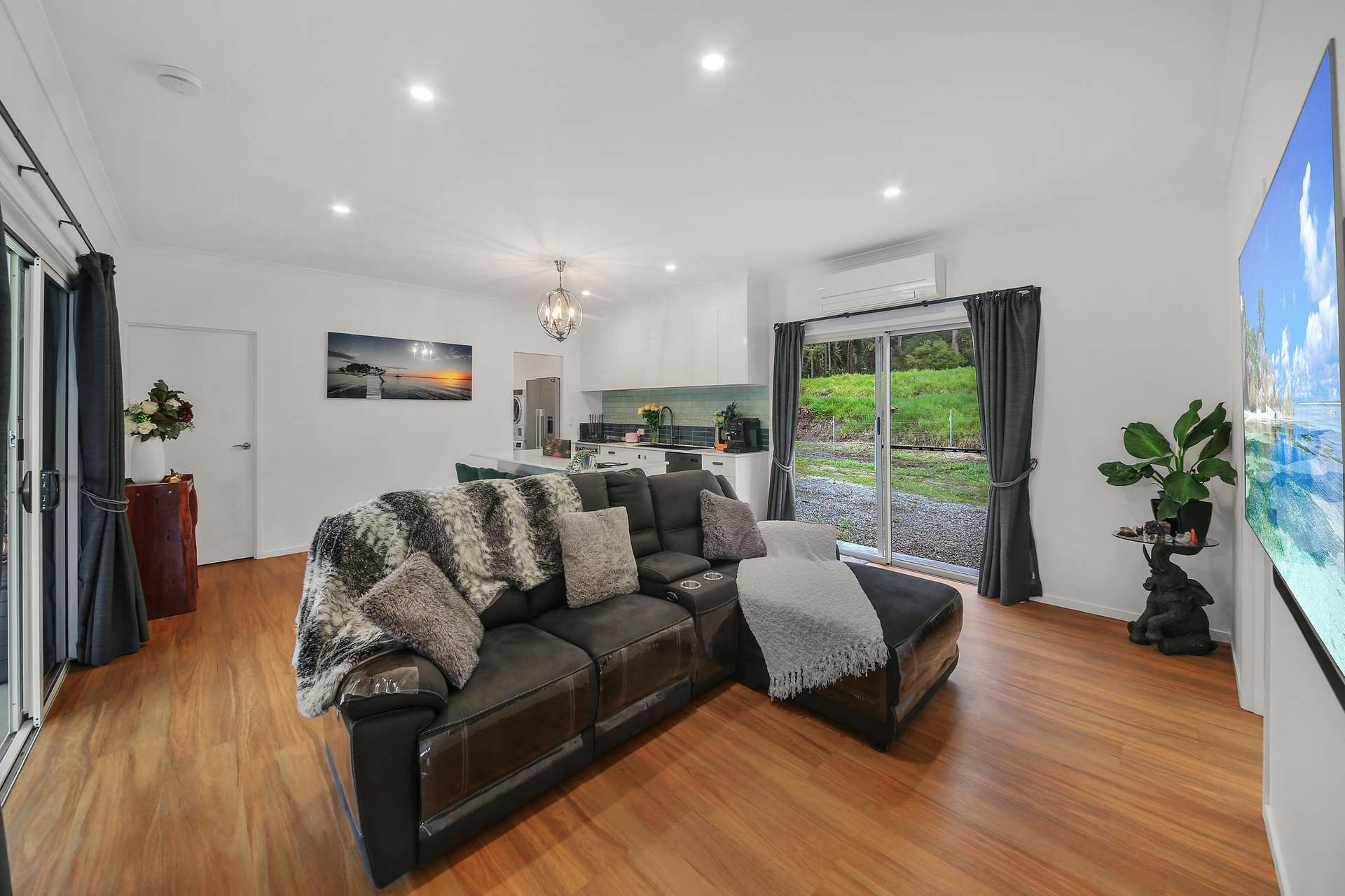 46 Dandaloo Drive, Cootharaba For Sale by Farmbuy.com - image 8