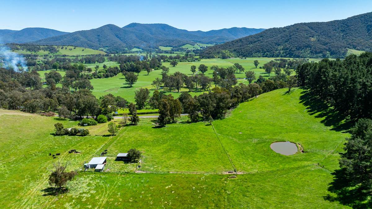 2769 Yabba Road, Tallandoon For Sale by Farmbuy.com - image 15