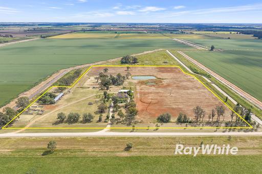 Farm For Sale - VIC - Yando - 3537 - Quando I 10 Hectares | Renovated Homestead | Versatile Agricultural Opportunity 