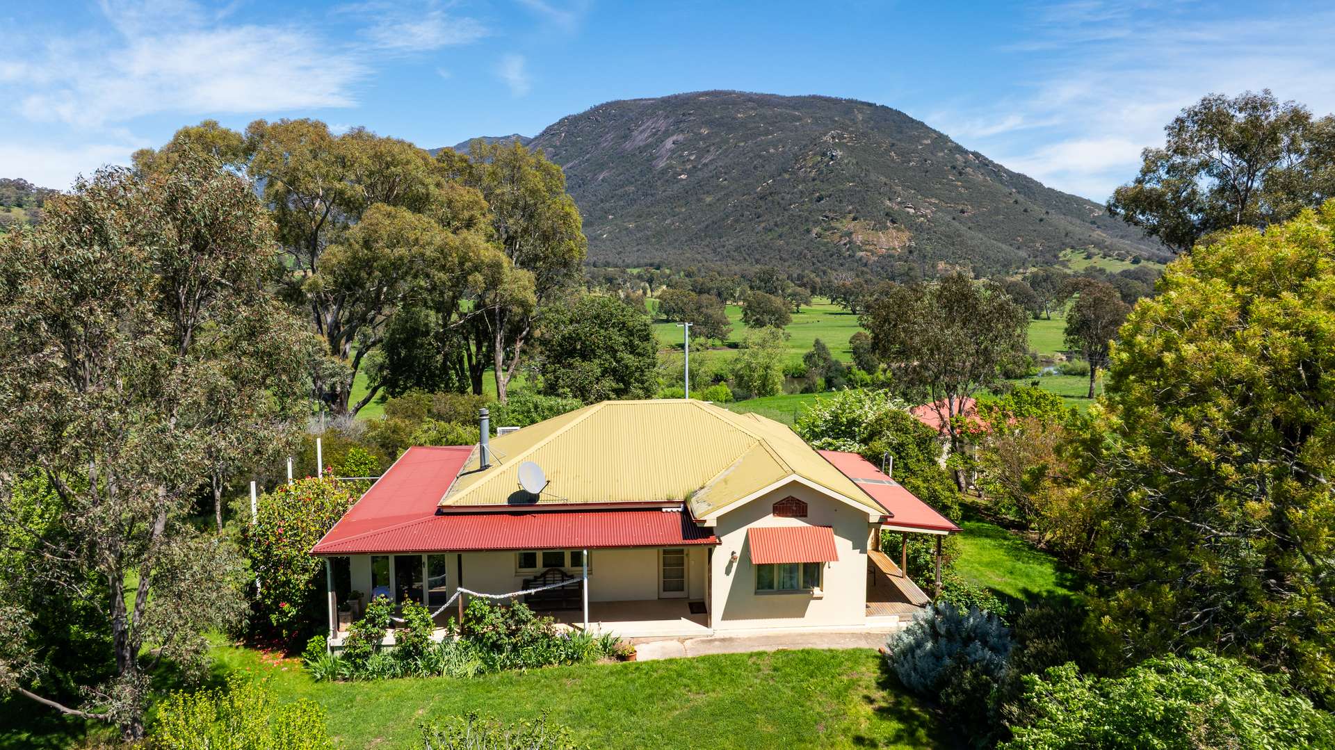 1159 River Road, Ournie Auction by Farmbuy.com - image 16