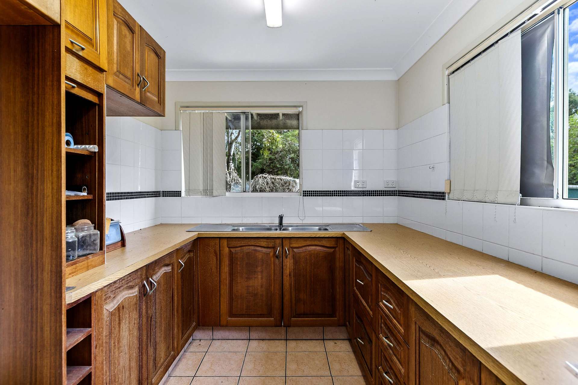 97 Oslove Drive, Booral For Sale by Farmbuy.com - image 18