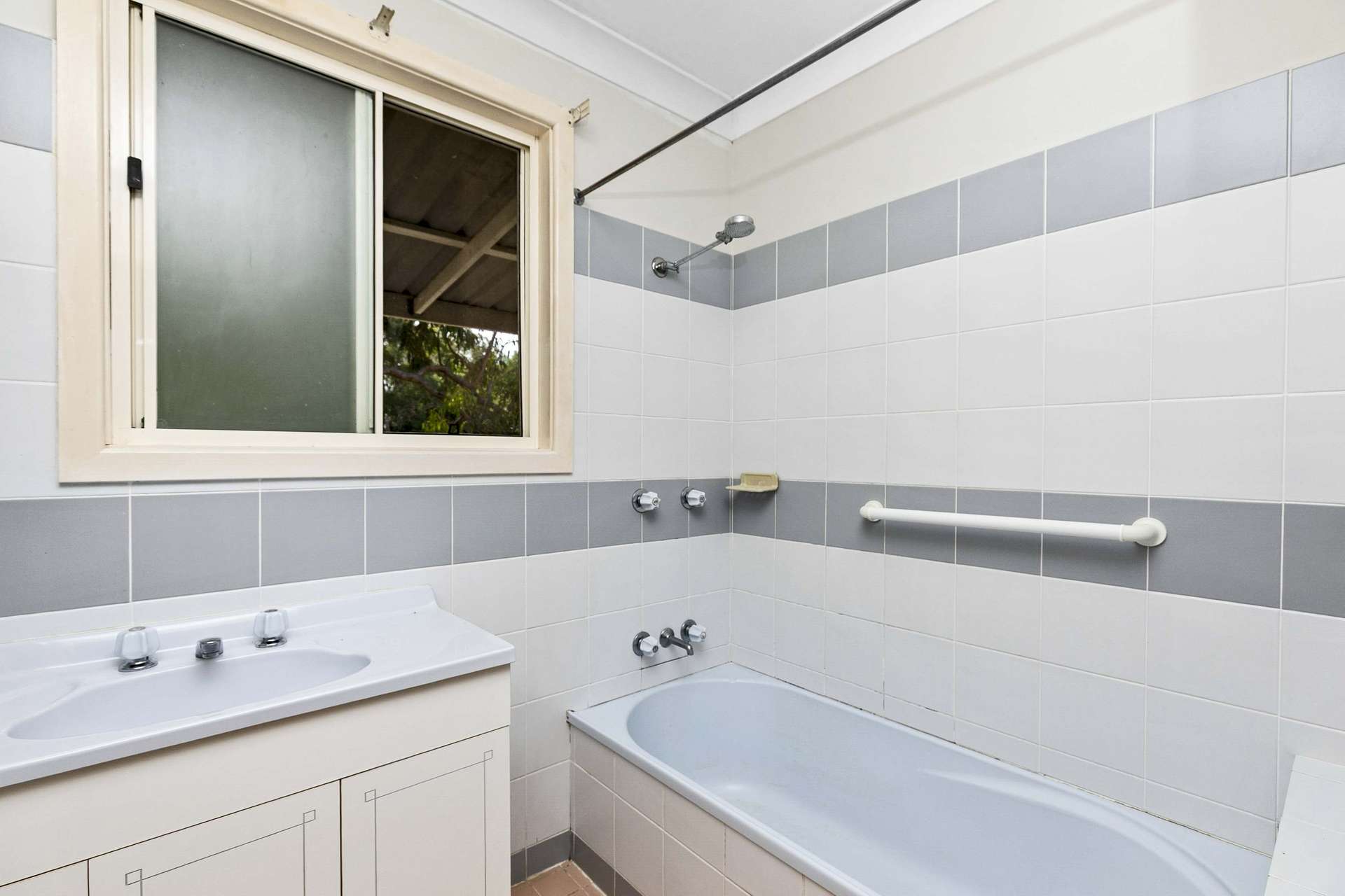 97 Oslove Drive, Booral For Sale by Farmbuy.com - image 15