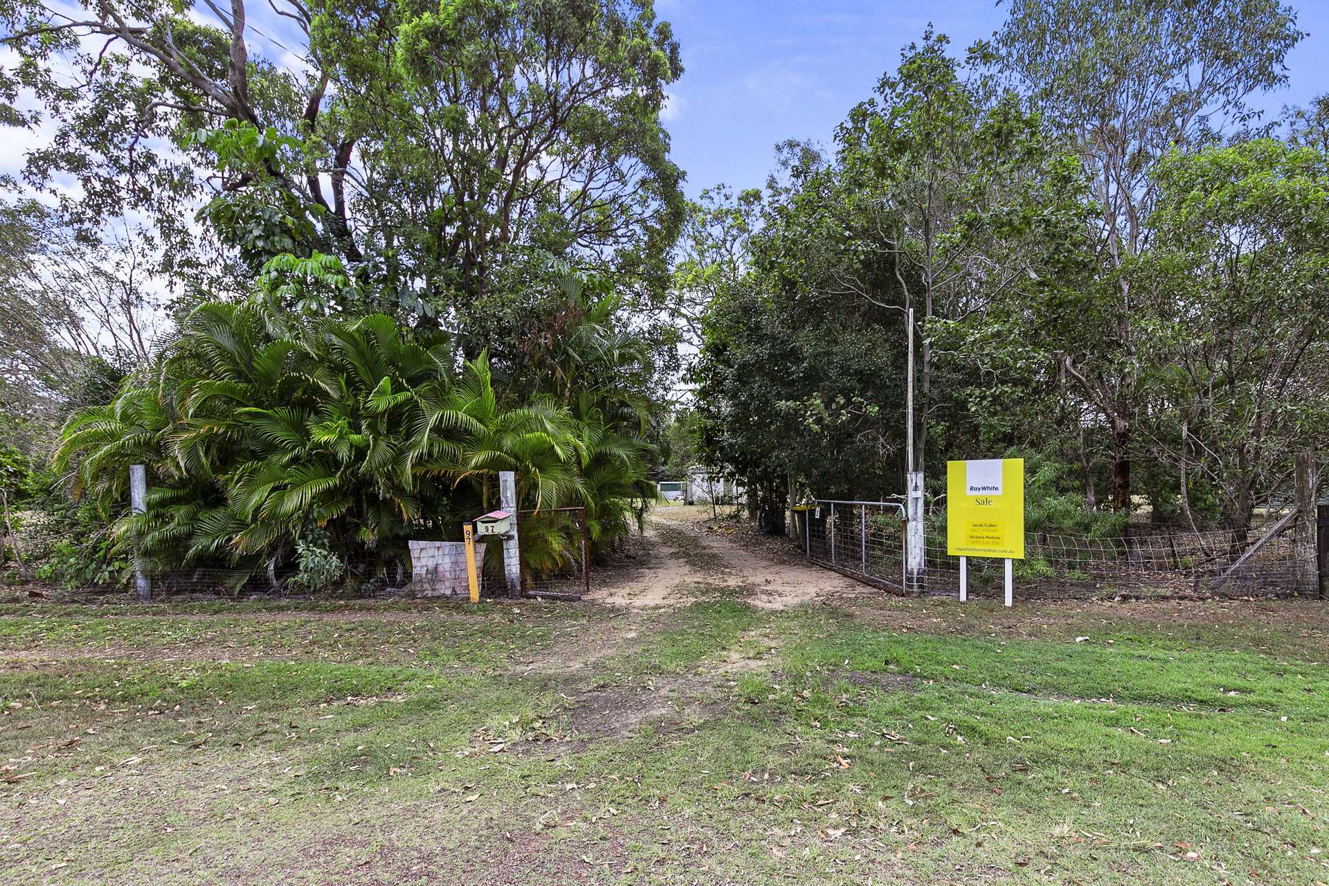 97 Oslove Drive, Booral For Sale by Farmbuy.com - image 3