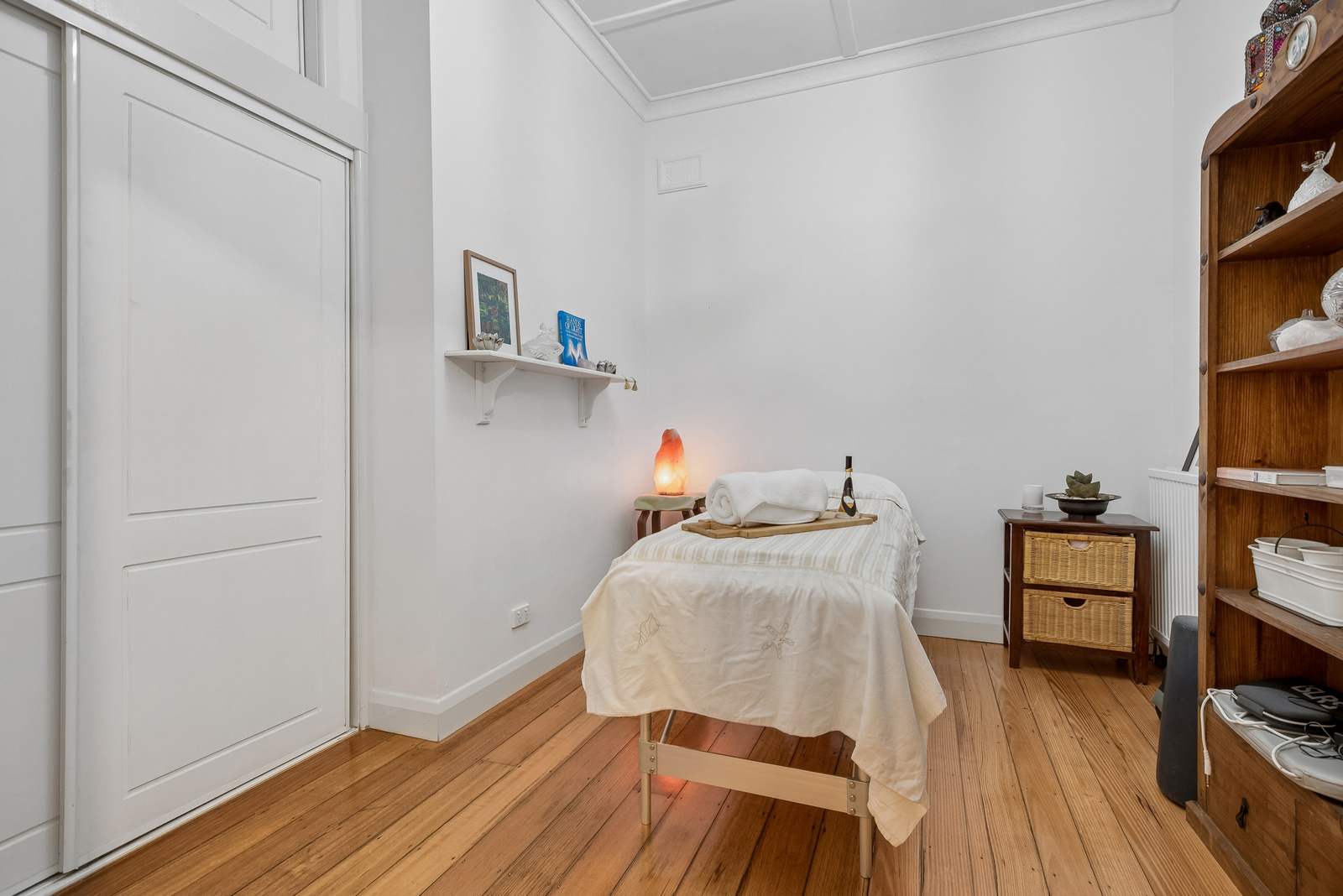 10 Montague Street, Macedon For Sale by Farmbuy.com - image 16