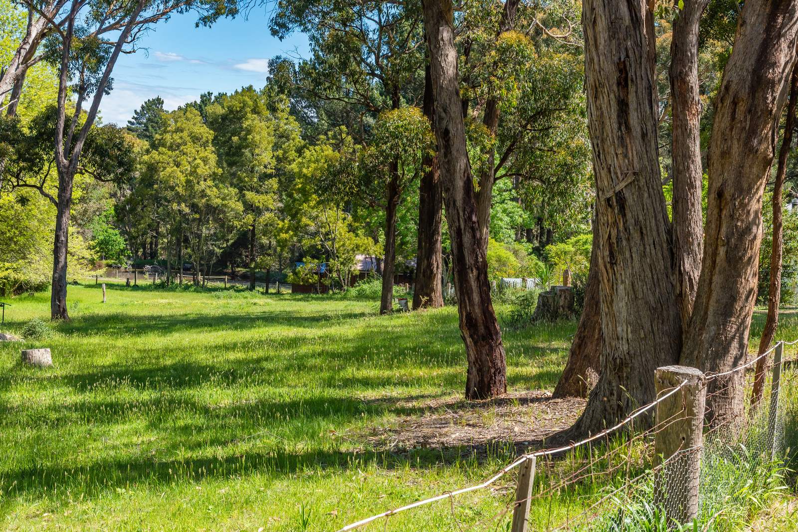 10 Montague Street, Macedon For Sale by Farmbuy.com - image 25