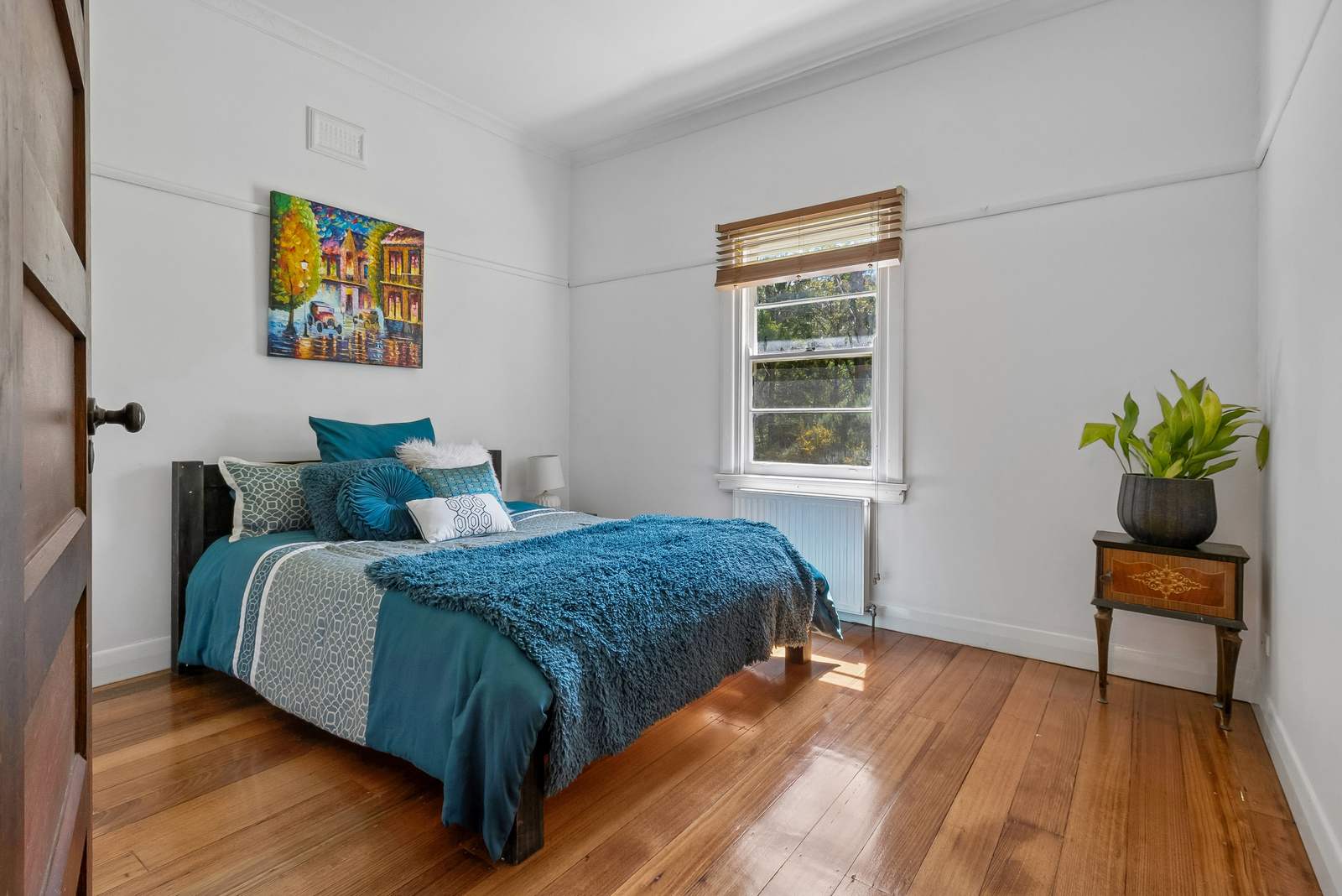 10 Montague Street, Macedon For Sale by Farmbuy.com - image 15