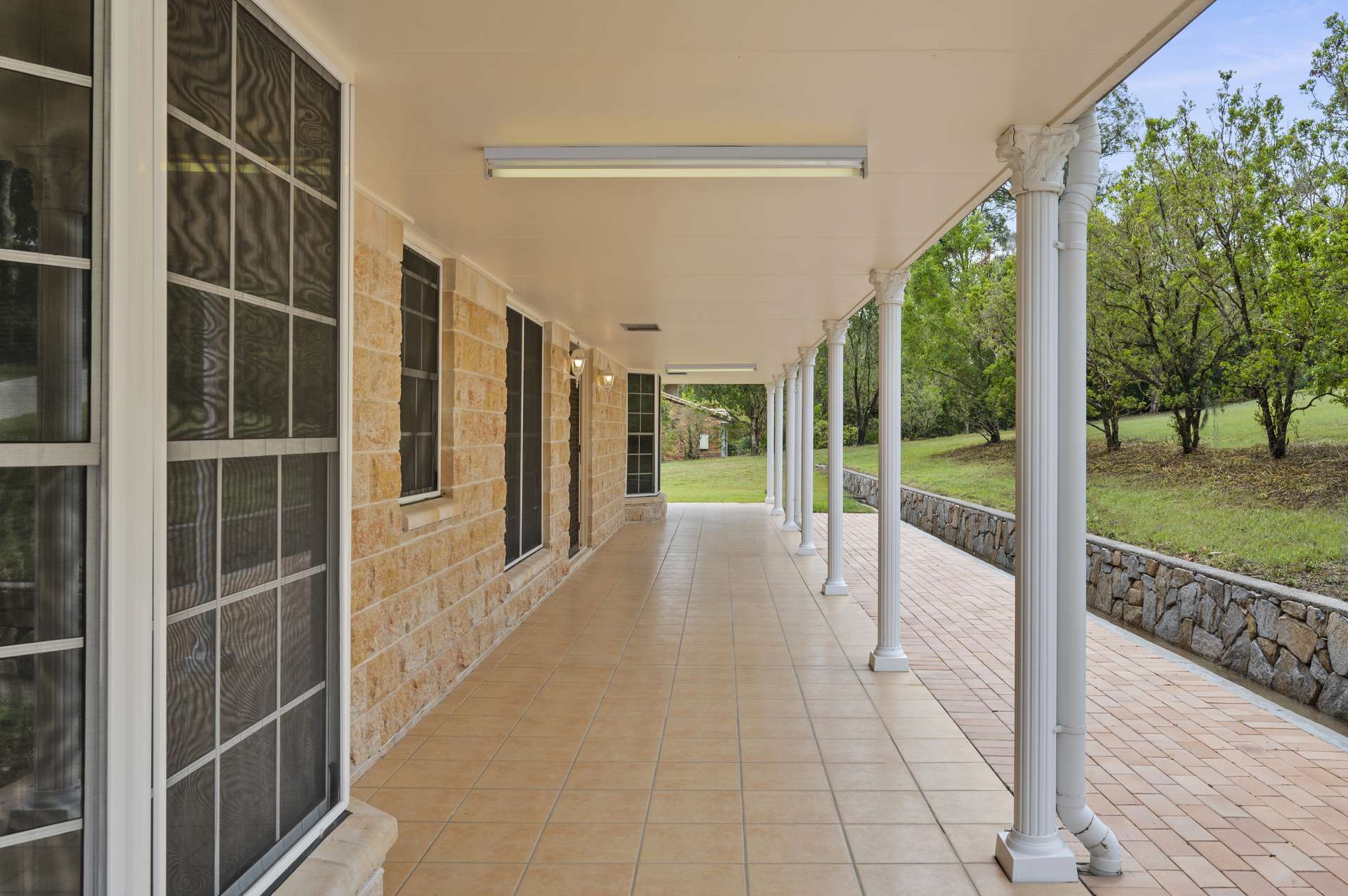 44 Greenwood Crescent, Samford Valley For Sale by Farmbuy.com - image 15