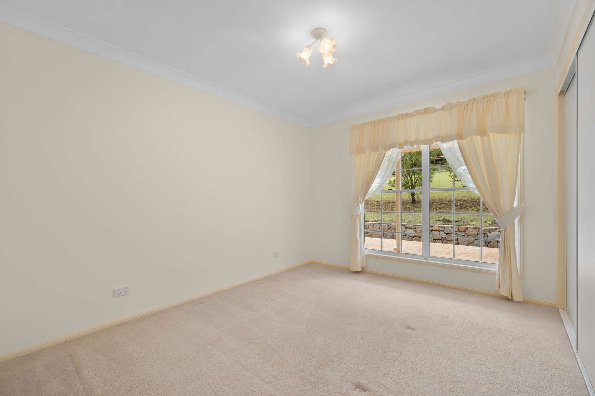 44 Greenwood Crescent, Samford Valley For Sale by Farmbuy.com - image 11