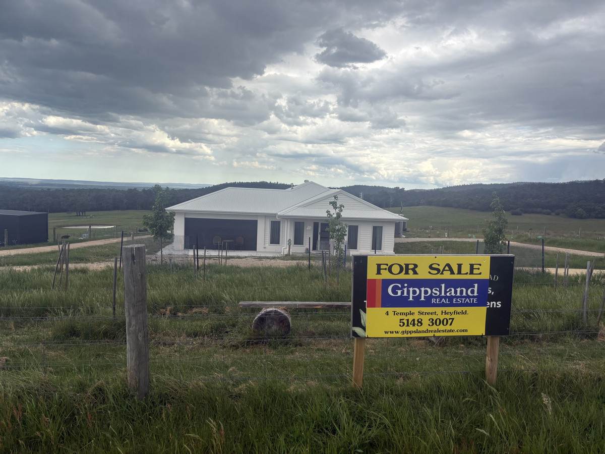 1177 Heyfield-Seaton Road, Seaton For Sale by Farmbuy.com - image 16