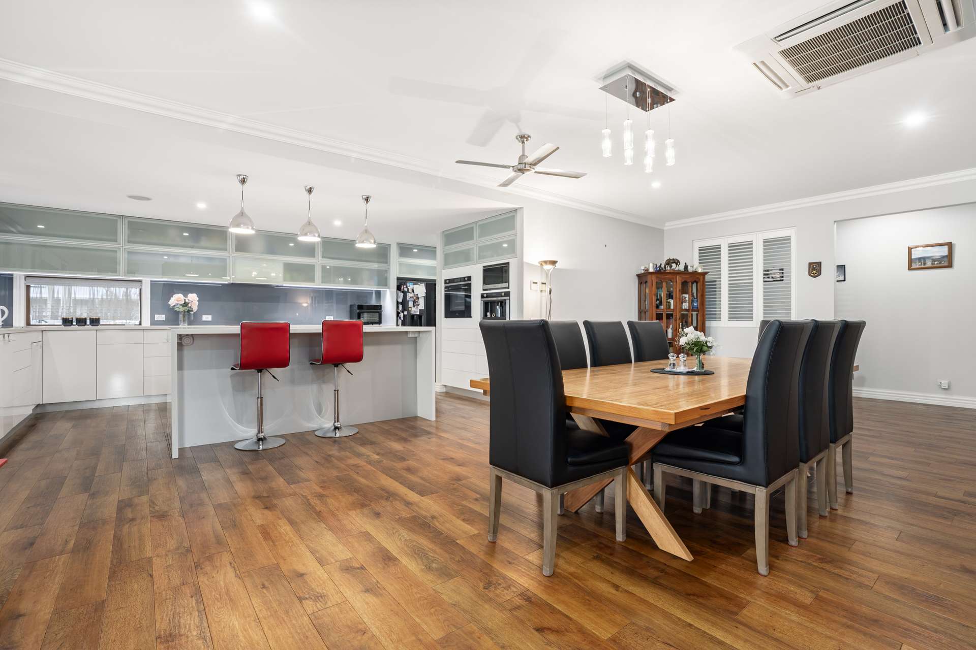 262 Henty Walla Road, Henty For Sale by Farmbuy.com - image 7