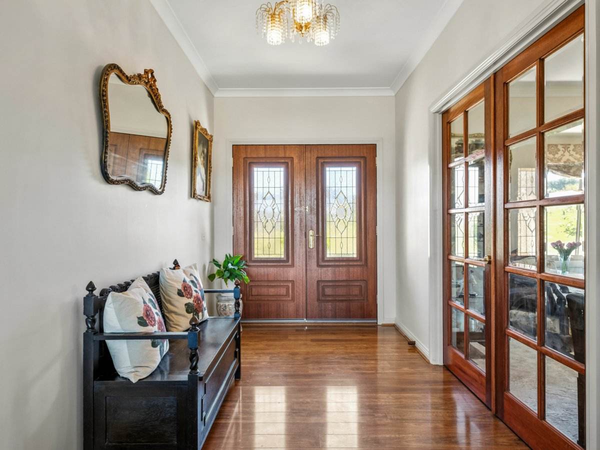 2 Killarney Drive, Swan Reach For Sale by Farmbuy.com - image 3