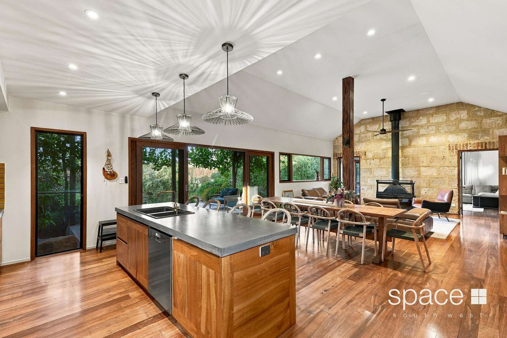 49 Mentelle Road, Burnside For Sale by Farmbuy.com - image 4