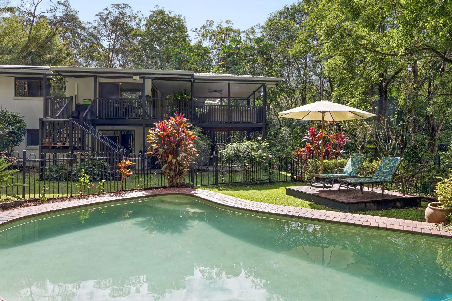 27 Tower Lane, Beerwah For Sale by Farmbuy.com - image 2