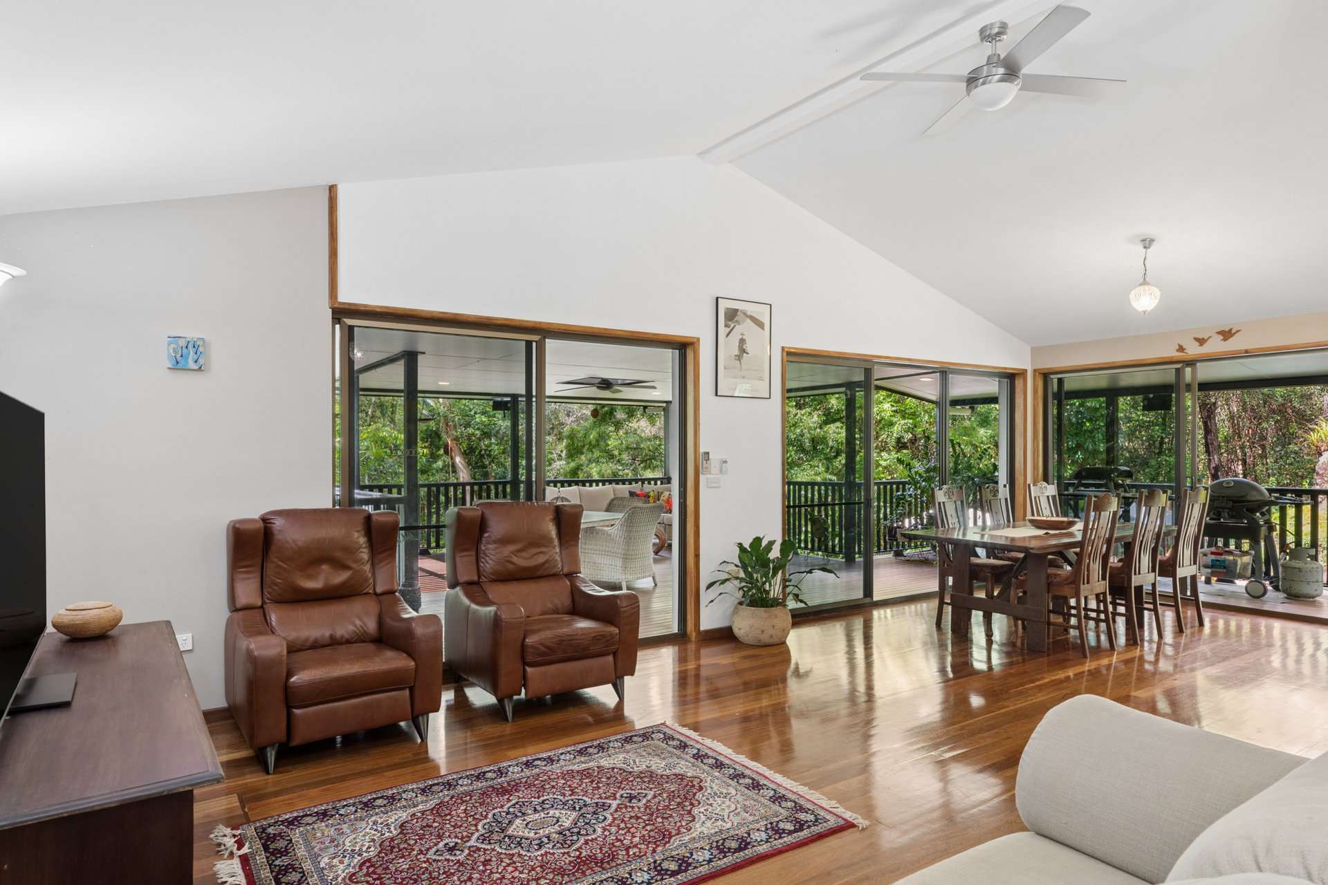 27 Tower Lane, Beerwah For Sale by Farmbuy.com - image 5