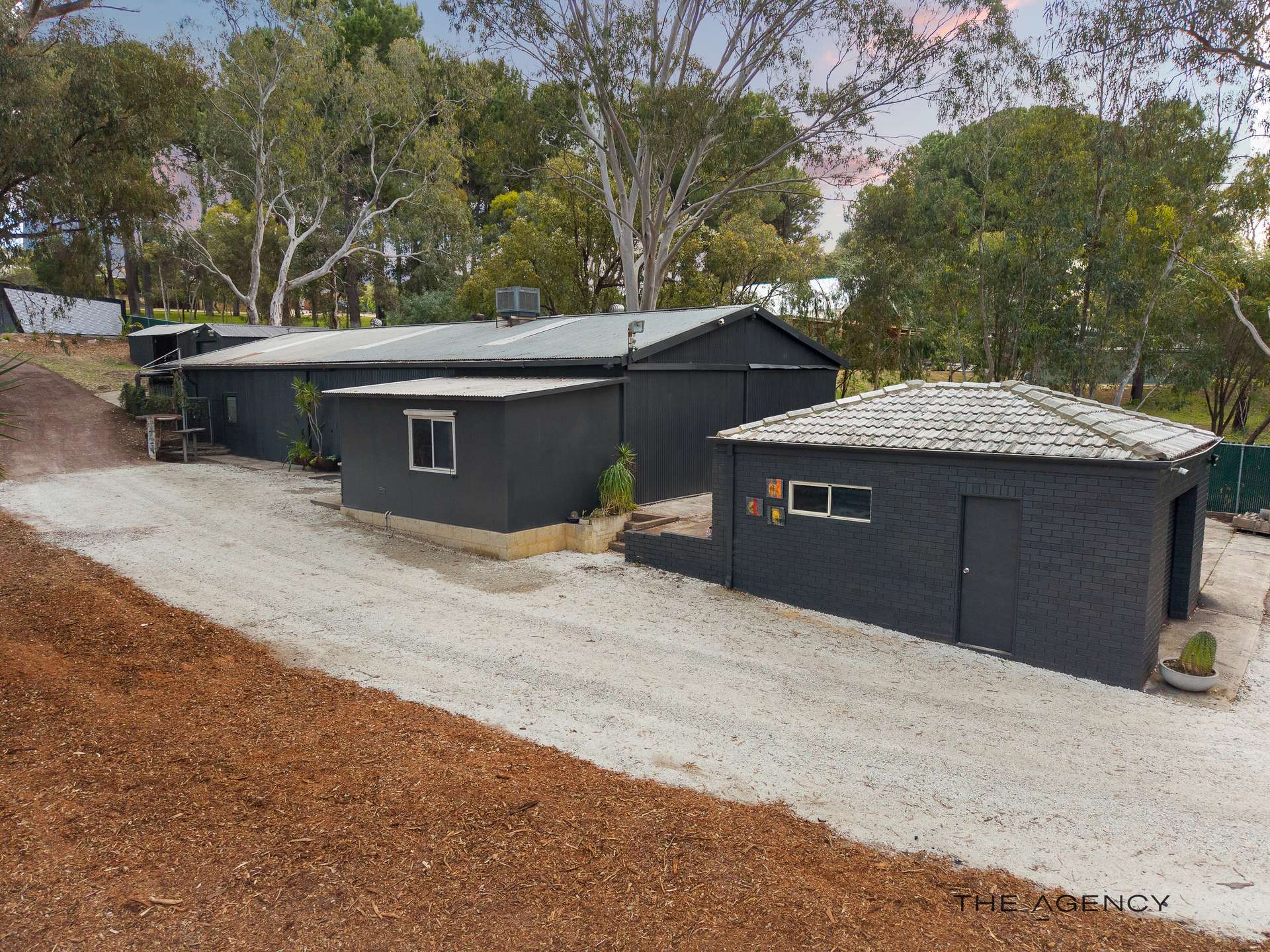 122 Holmes Road, Munster For Sale by Farmbuy.com - image 31