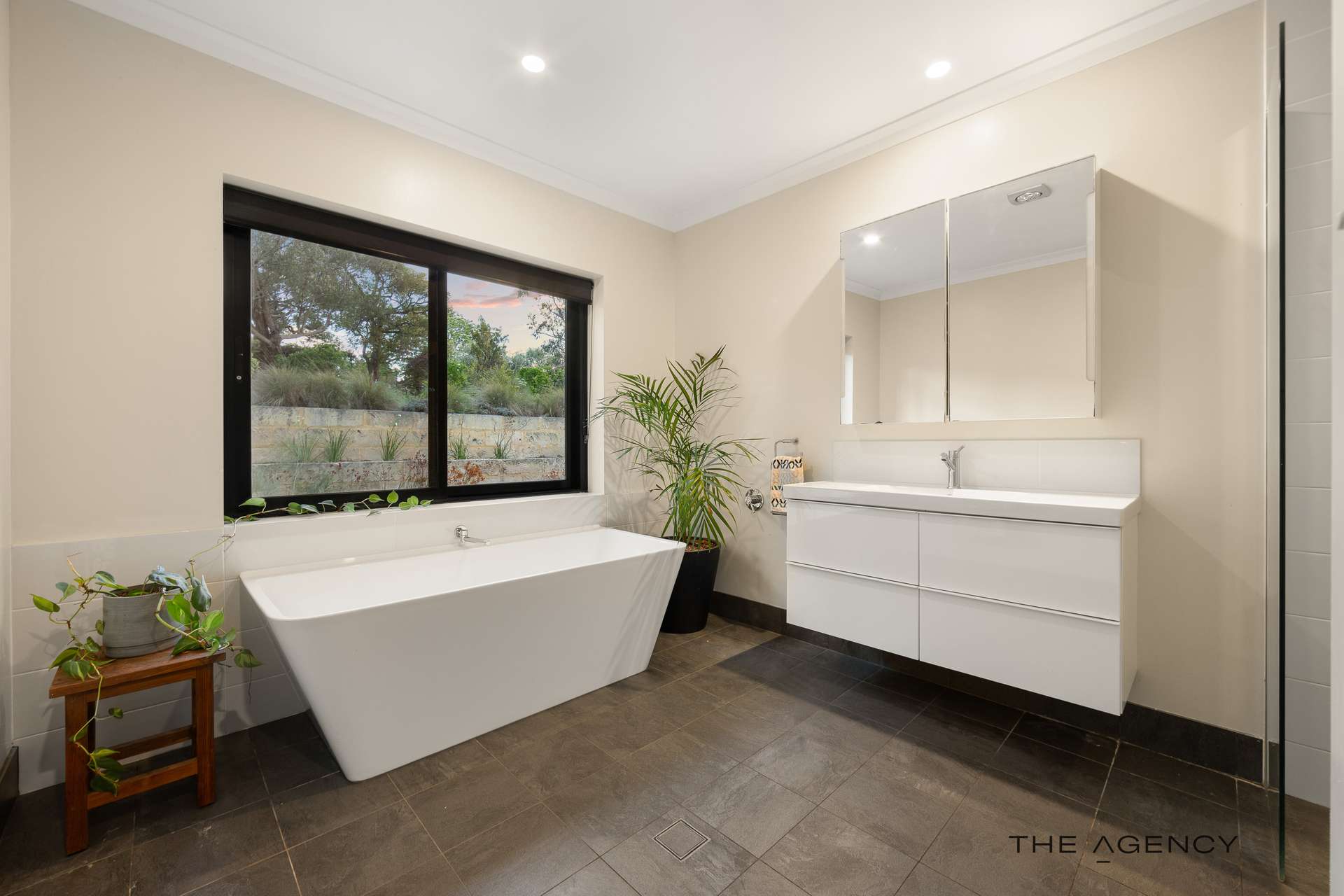 122 Holmes Road, Munster For Sale by Farmbuy.com - image 27