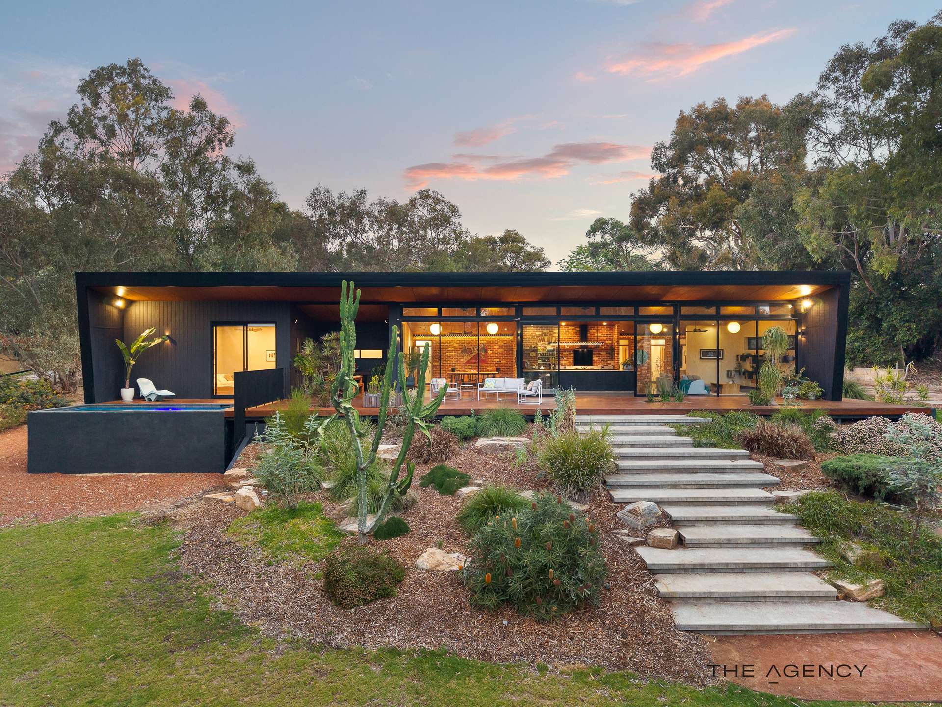 122 Holmes Road, Munster For Sale by Farmbuy.com - image 2