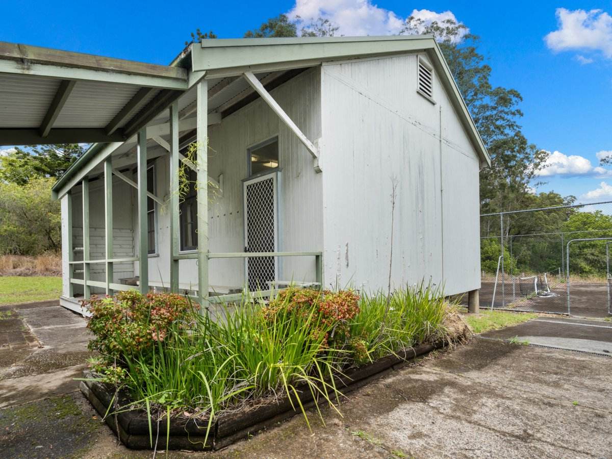74 Oxley Island Road, Oxley Island Auction by Farmbuy.com - image 19