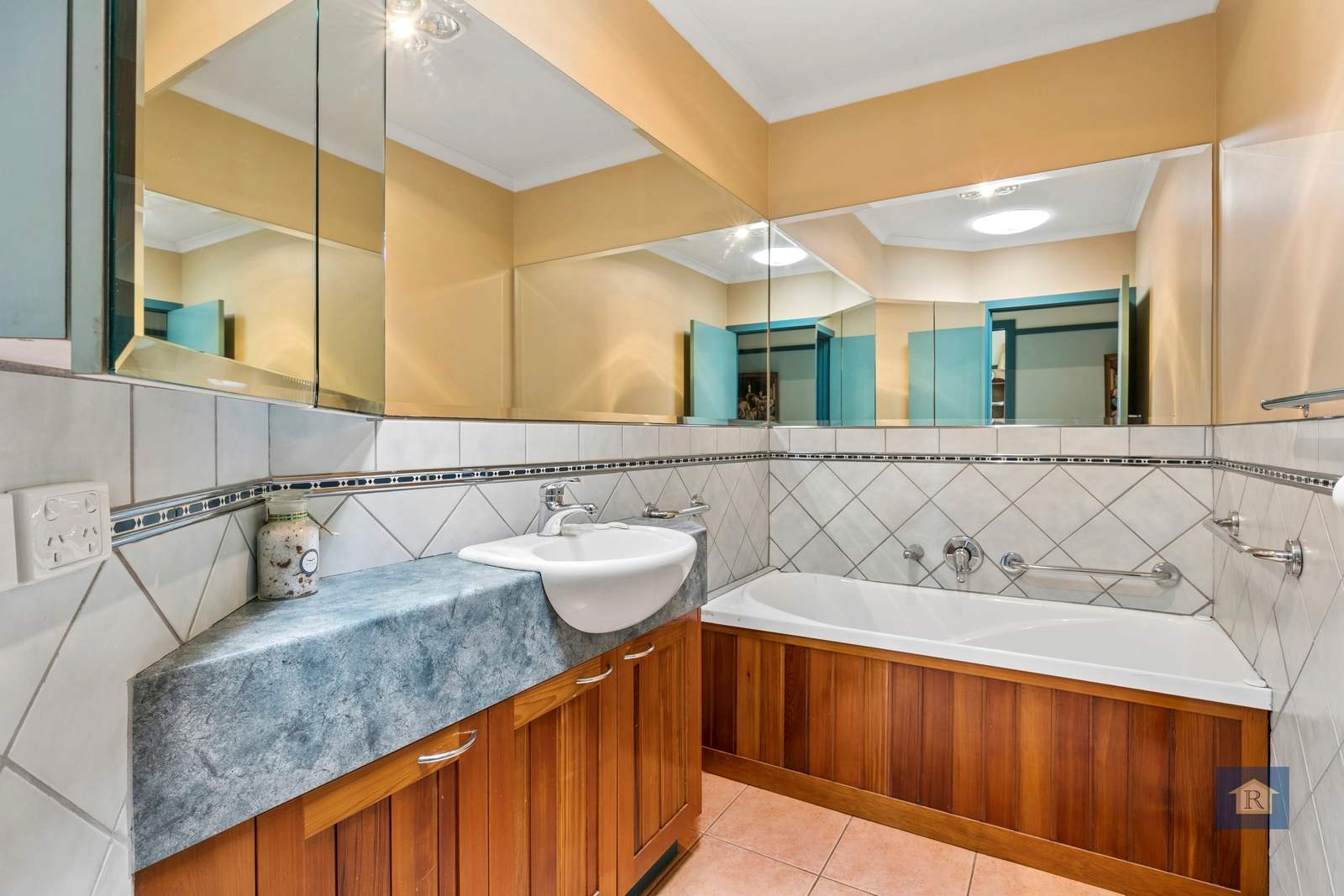 215 Baynes Road, Alvie For Sale by Farmbuy.com - image 10