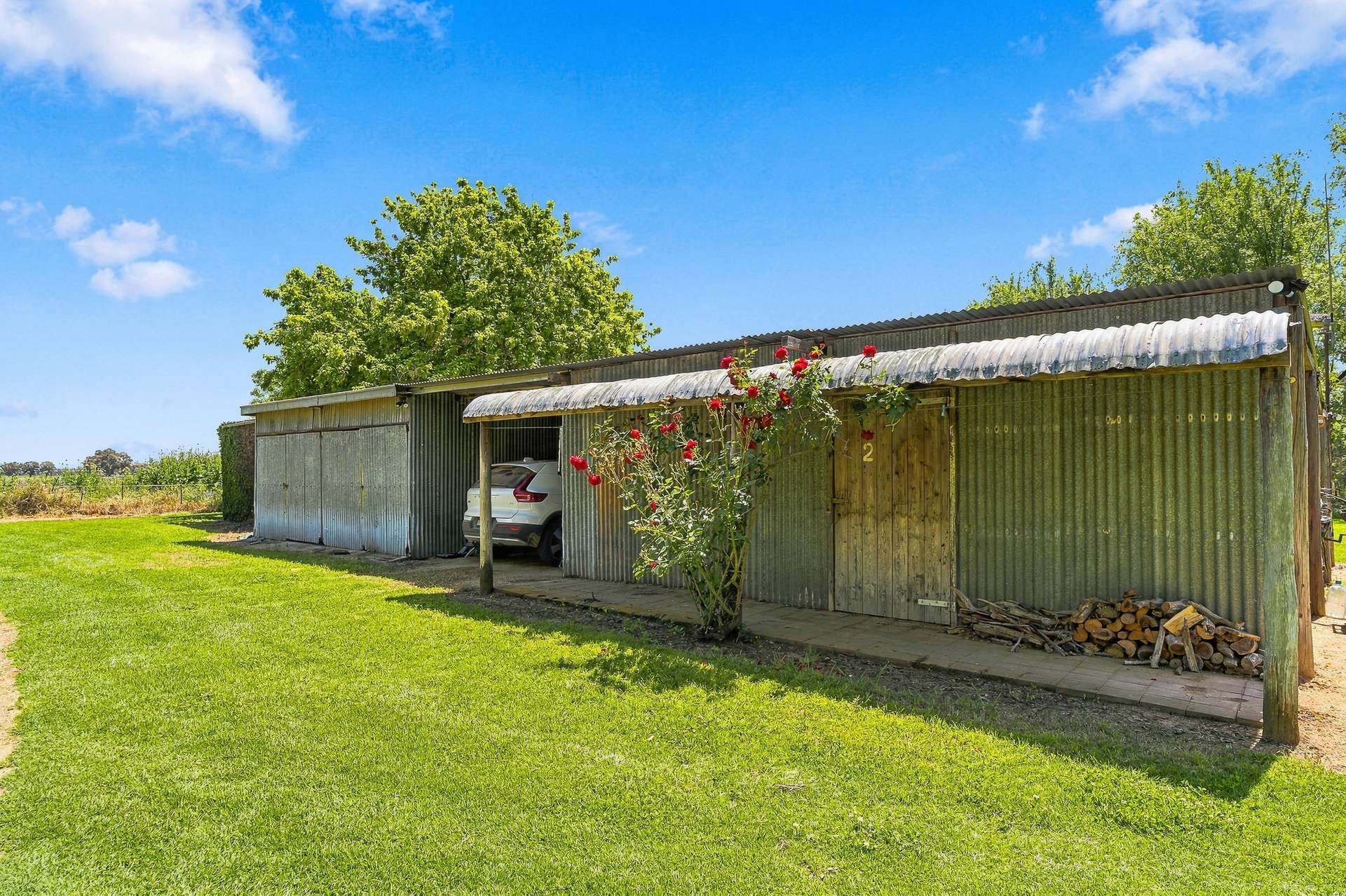 22 Showground Lane, Cowra For Sale by Farmbuy.com - image 9