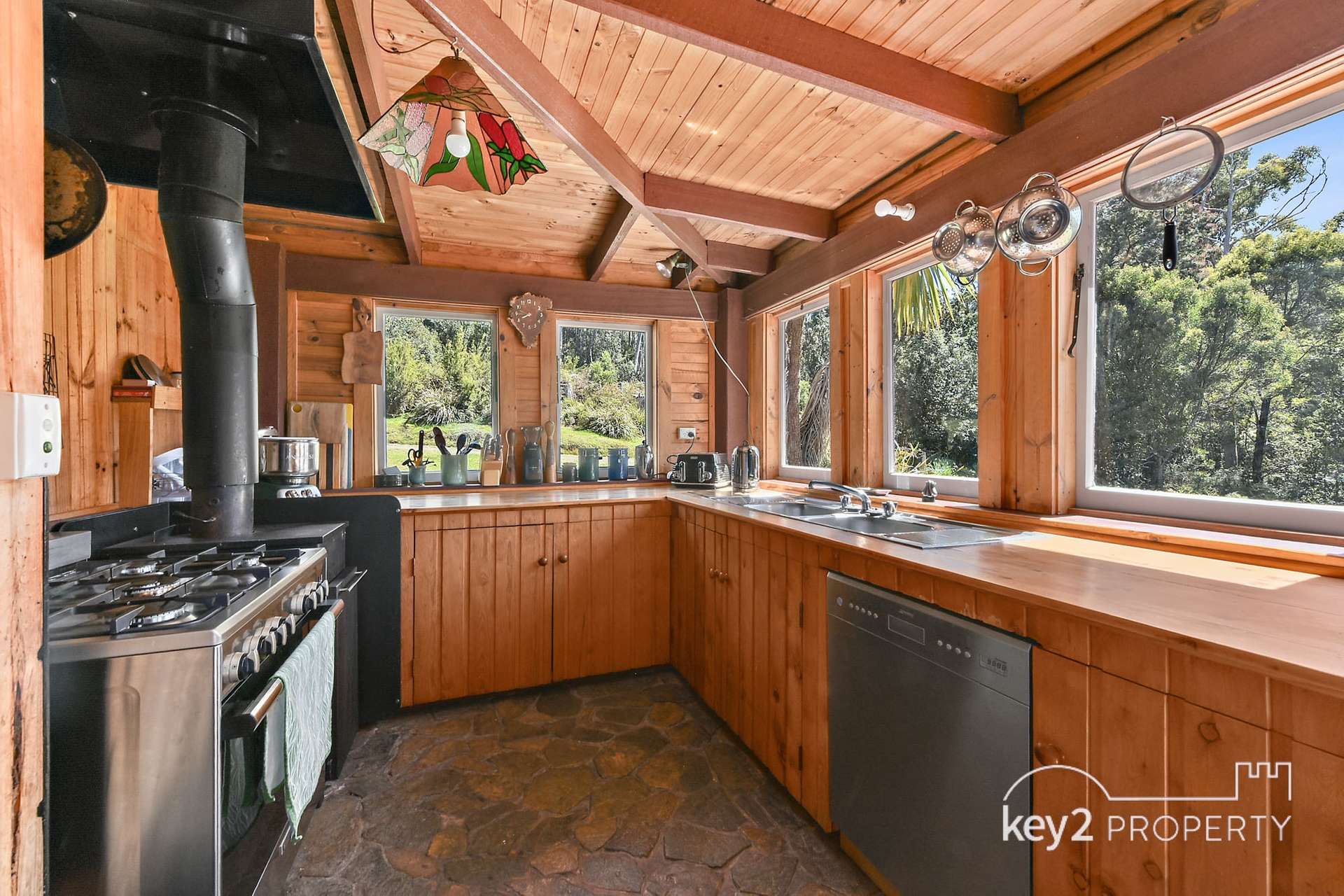 251 Myrtle Creek Road, Liffey For Sale by Farmbuy.com - image 8