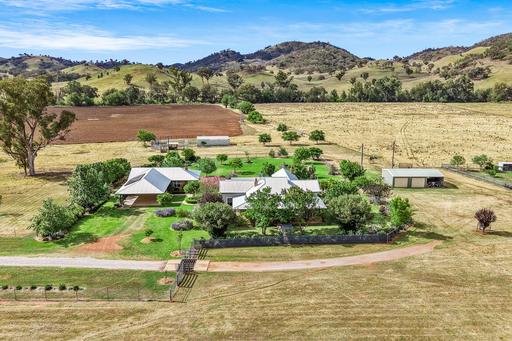 Tara&comma; 1425 Halls Creek Road, Manilla NSW 2346