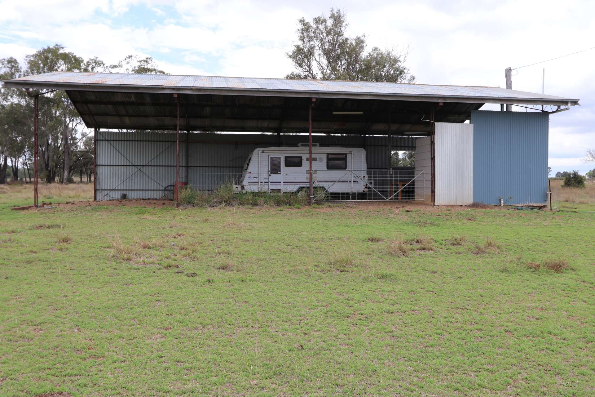 "Penlyn Hills" 811 Lowries Road, Kokotungo Auction by Farmbuy.com - image 6