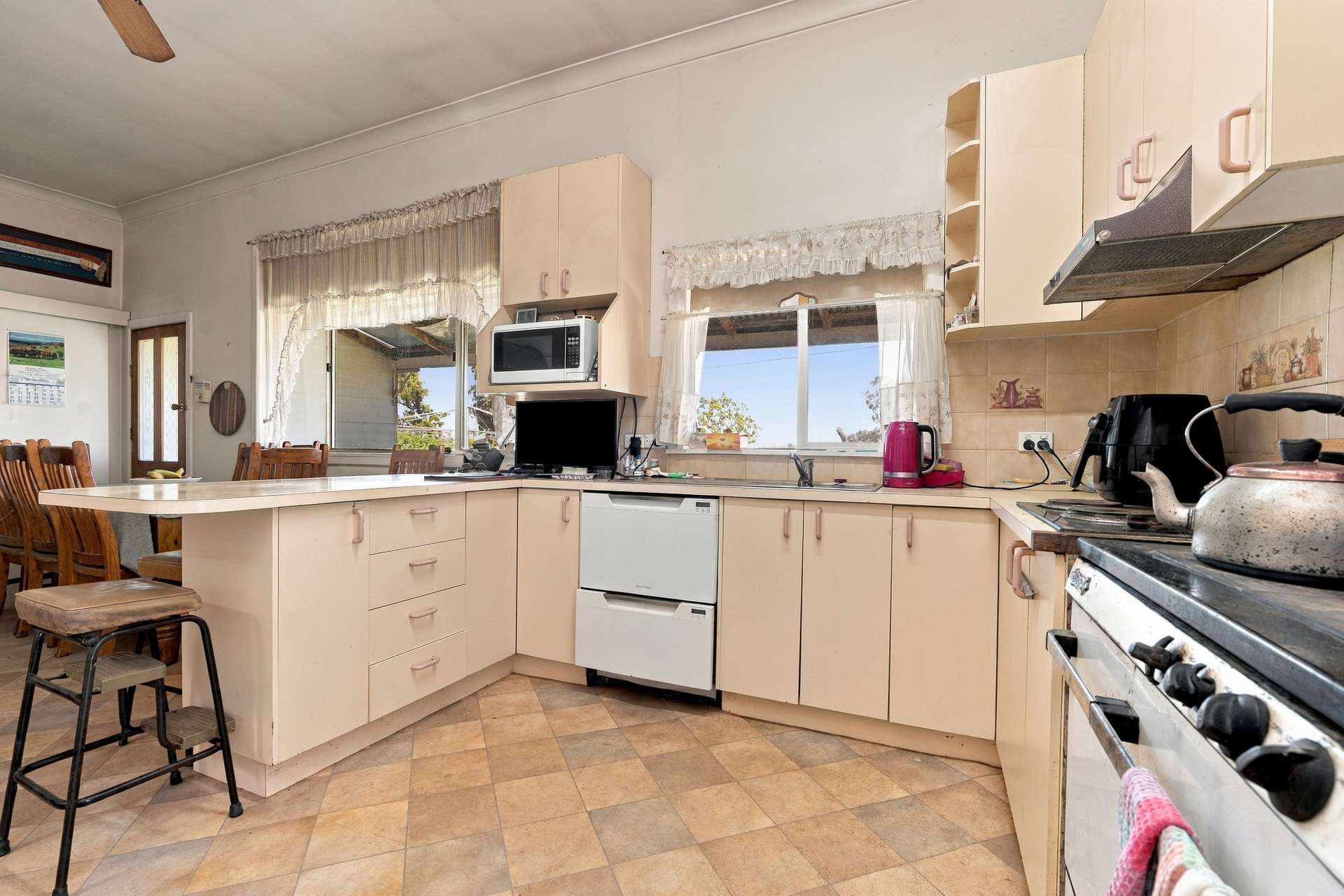 'Weemala' 5736 Burrendong Way, Stuart Town Auction by Farmbuy.com - image 11