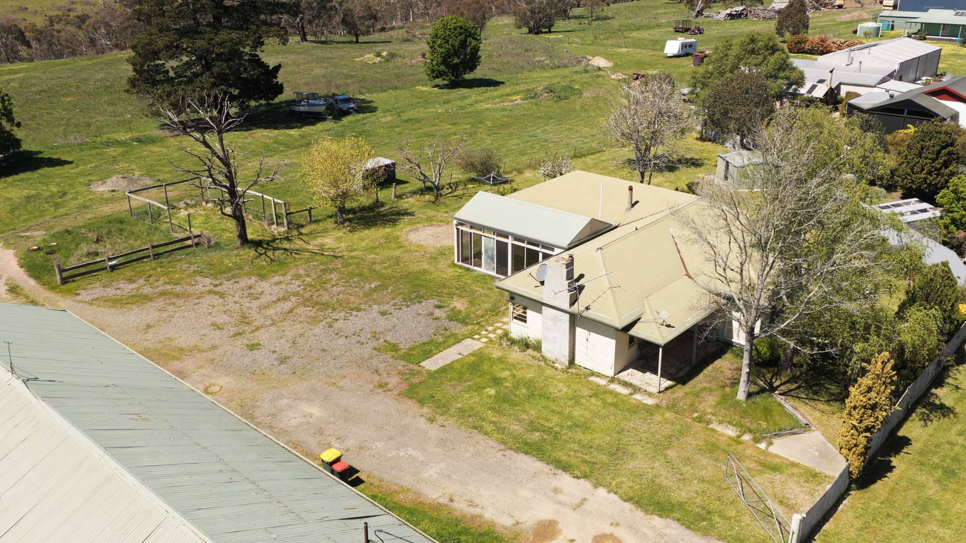 93 Bilton Street, Omeo For Sale by Farmbuy.com - image 20