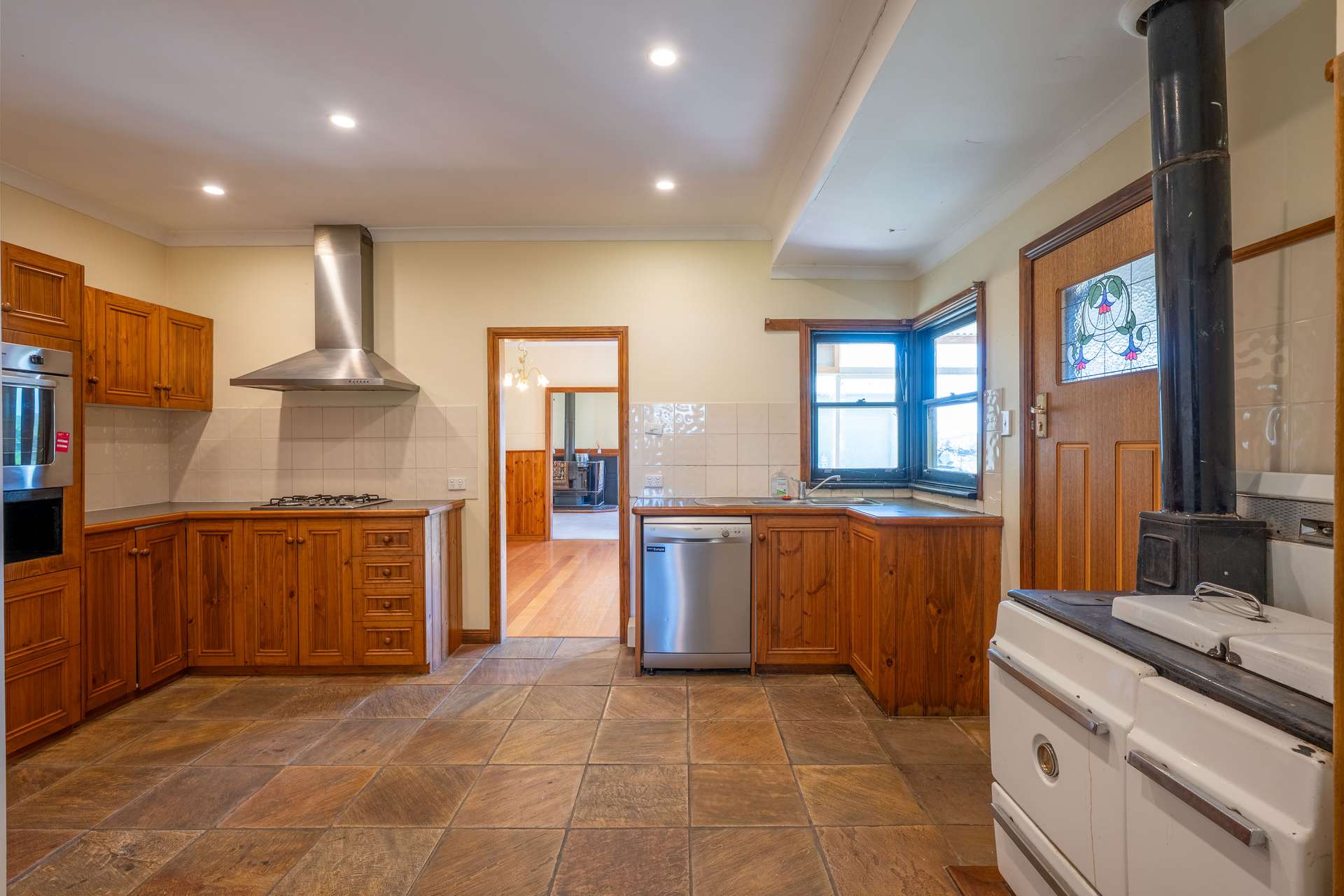 93 Bilton Street, Omeo For Sale by Farmbuy.com - image 8