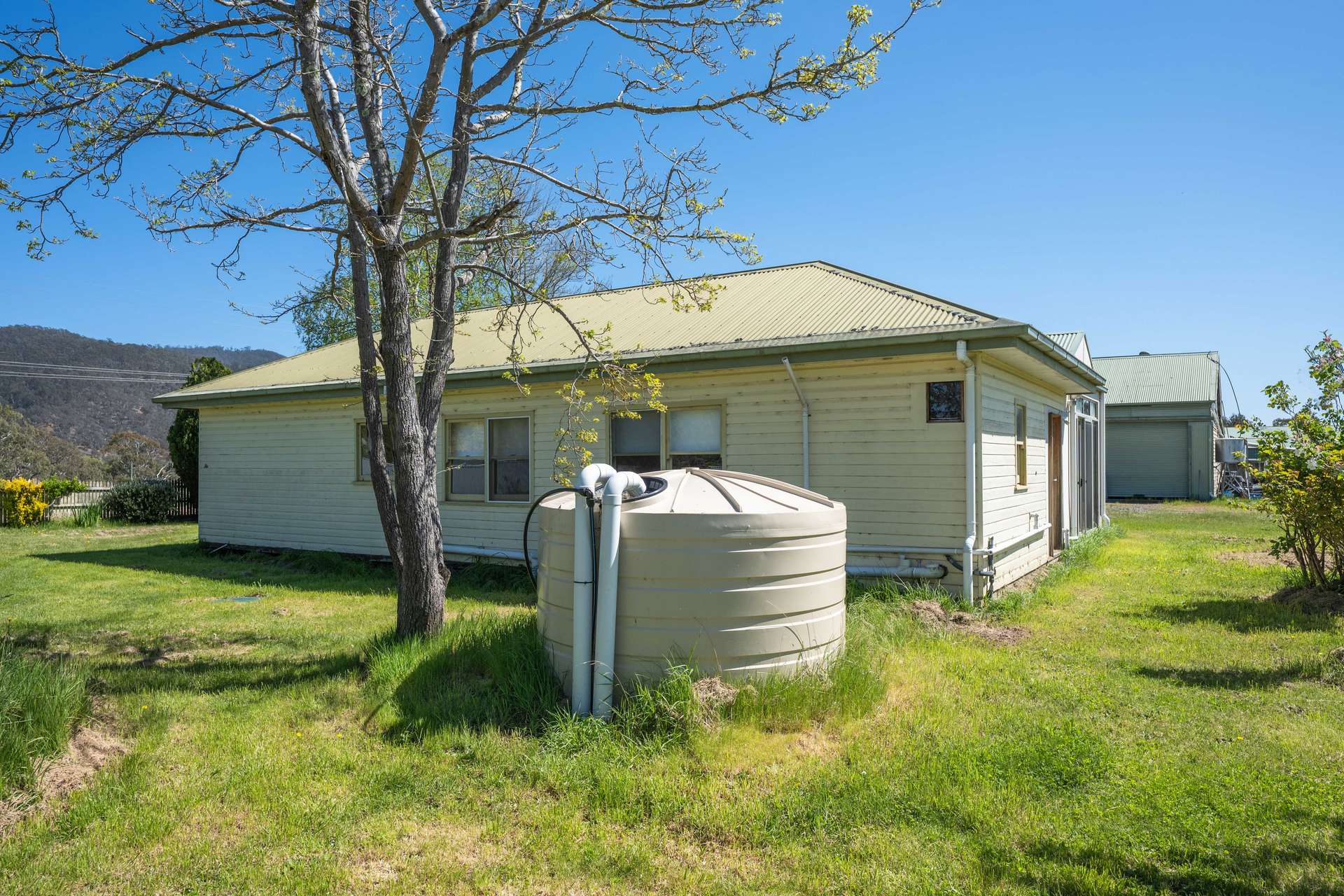 93 Bilton Street, Omeo For Sale by Farmbuy.com - image 18