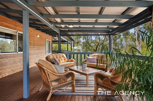 14 Dunham Glen, Wooroloo WA 6558