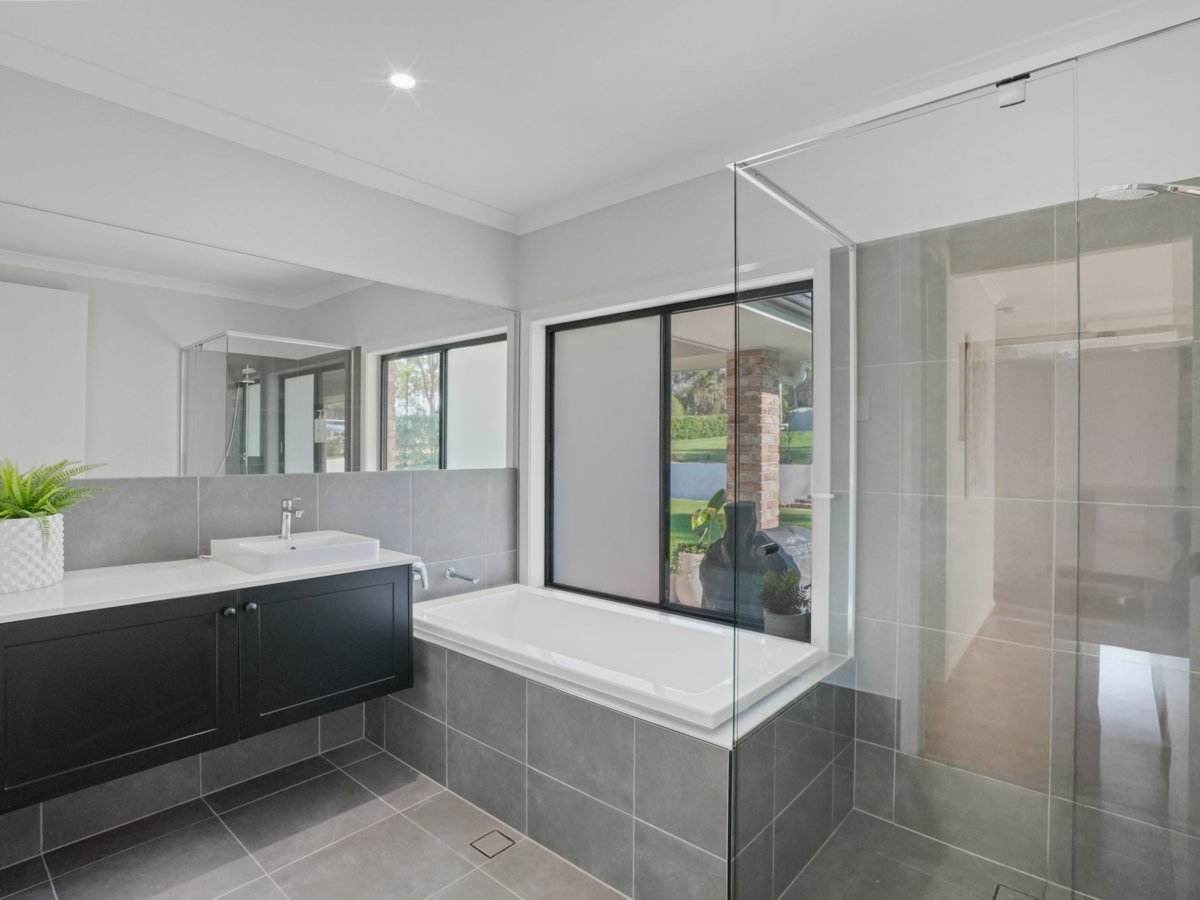 36-40 Rockford Close, Stockleigh For Sale by Farmbuy.com - image 24