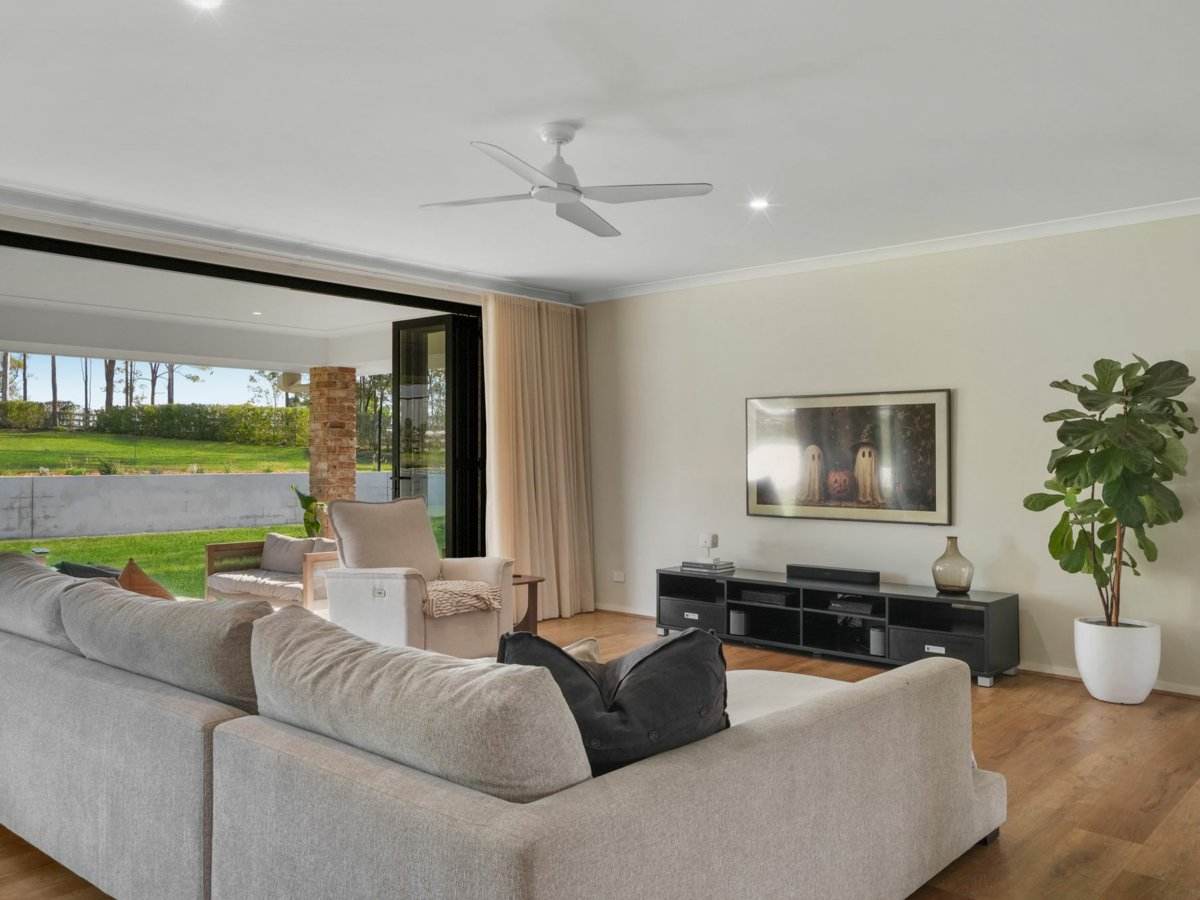 36-40 Rockford Close, Stockleigh For Sale by Farmbuy.com - image 8