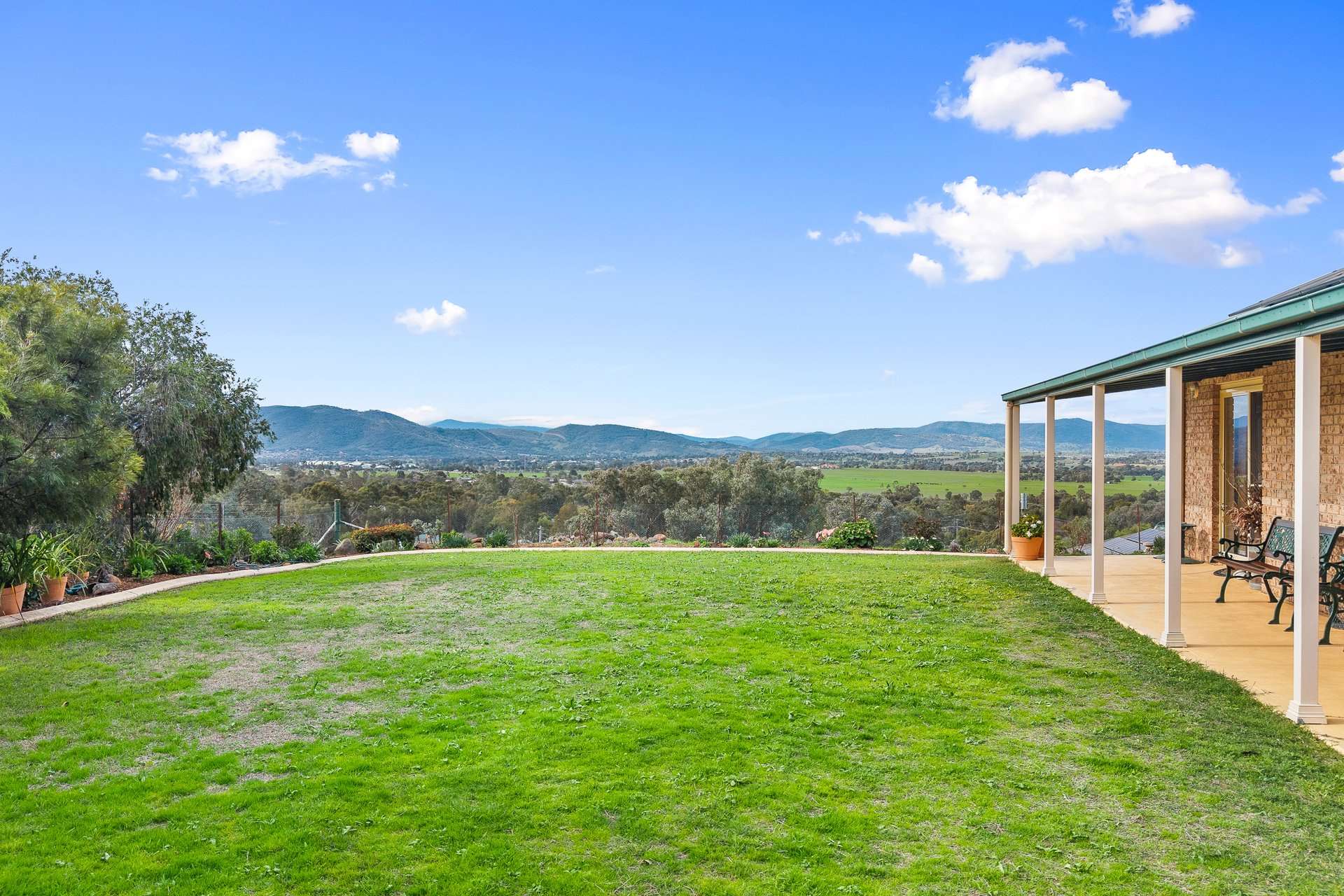10 Lawrence Avenue, Tamworth For Sale by Farmbuy.com - image 18