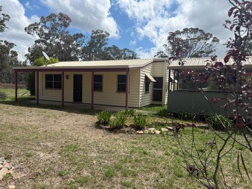 Farm For Sale - QLD - Greenlands - 4380 - Stanthorpe ideal first home or weekender 