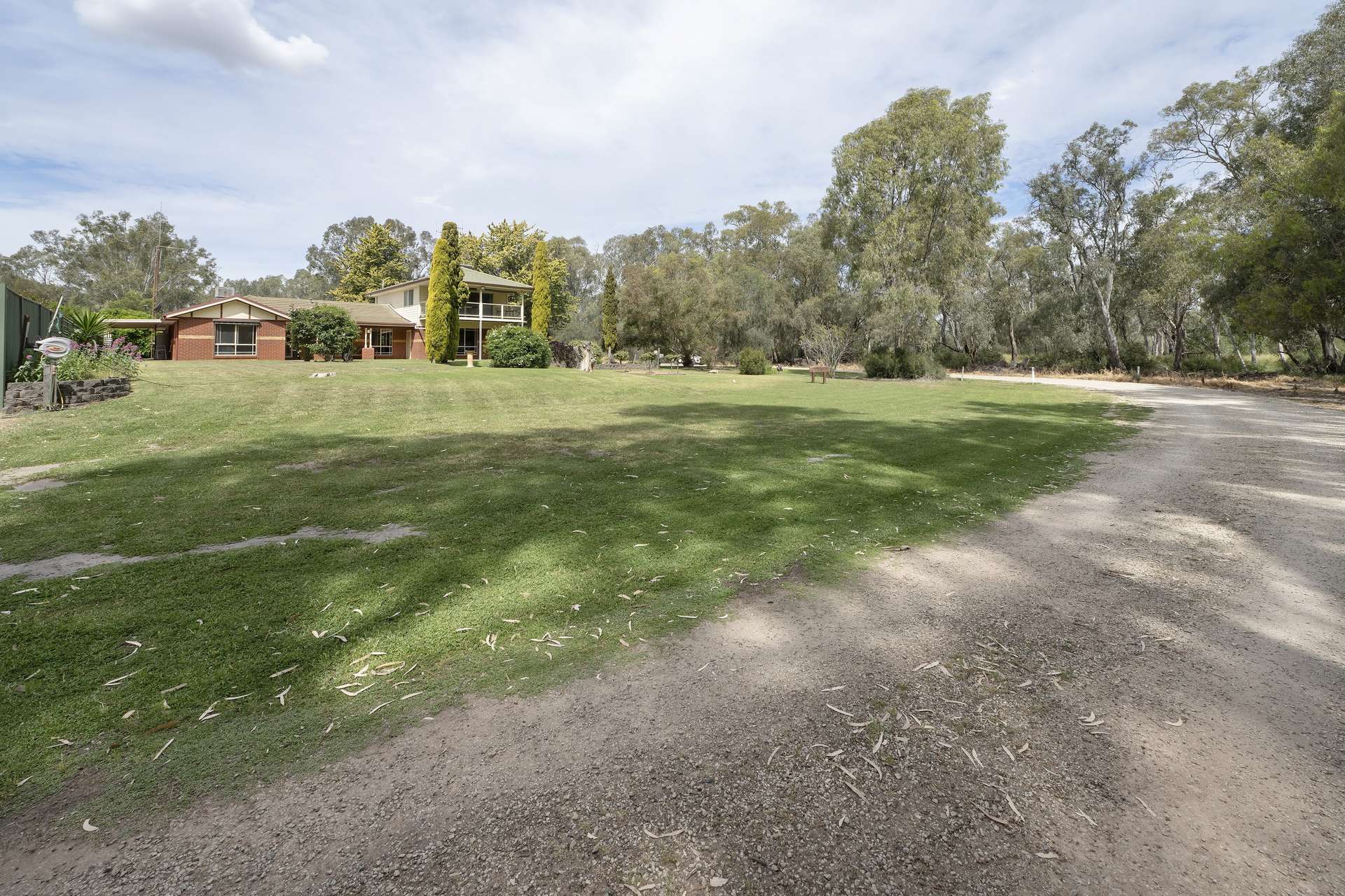 20 South Street, Tooleybuc For Sale by Farmbuy.com - image 27