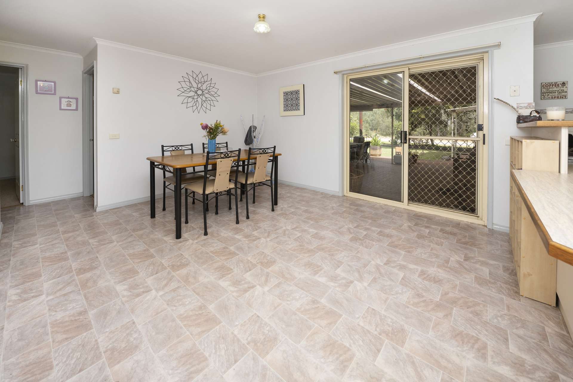 20 South Street, Tooleybuc For Sale by Farmbuy.com - image 7