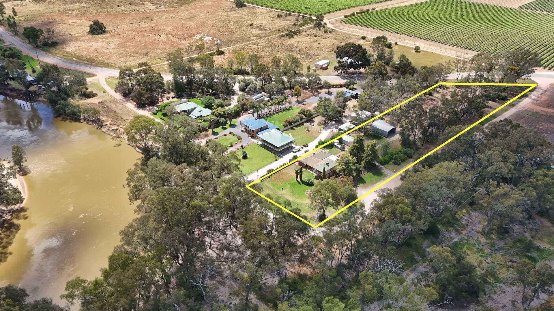 20 South Street, Tooleybuc For Sale by Farmbuy.com - image 15