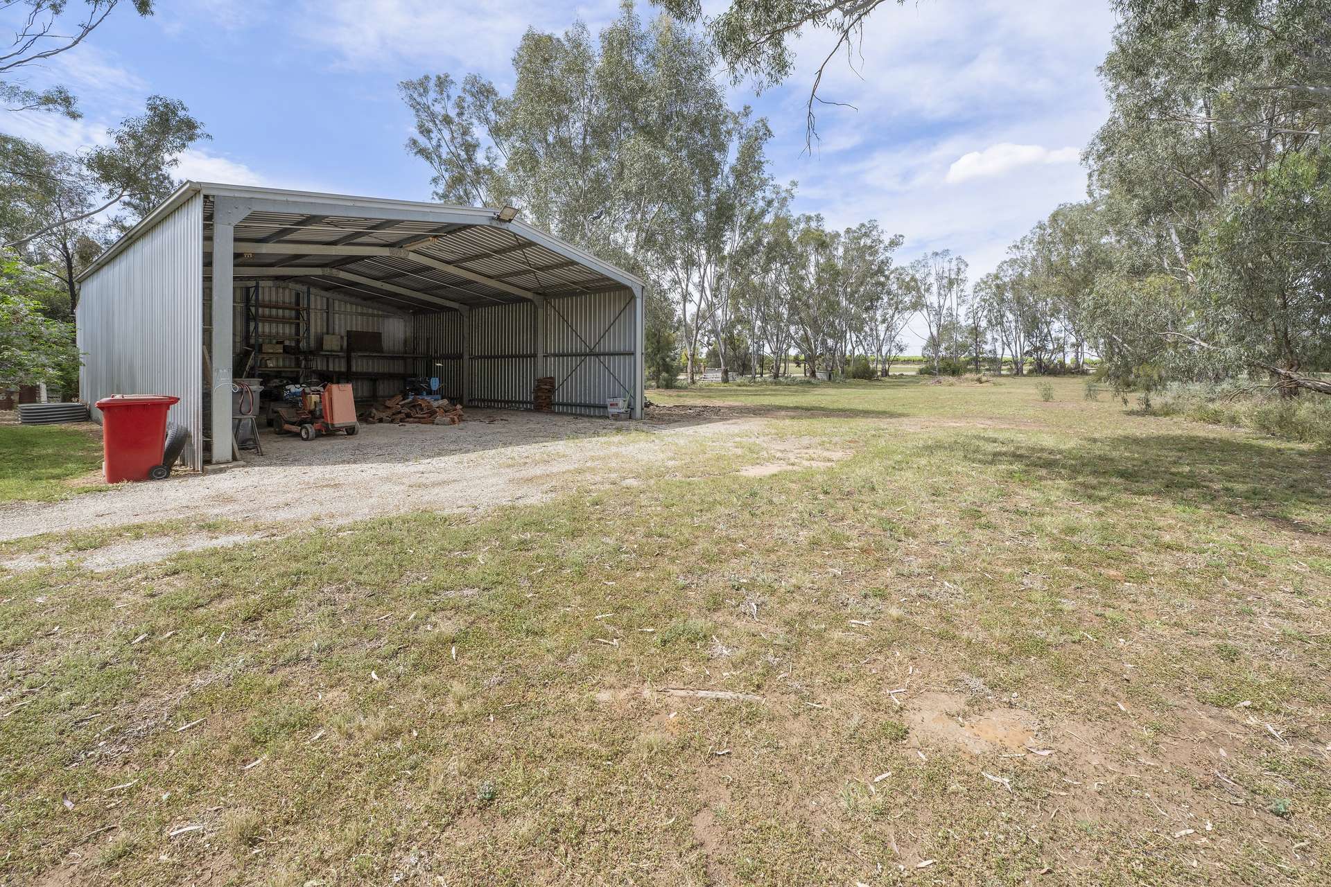 20 South Street, Tooleybuc For Sale by Farmbuy.com - image 32