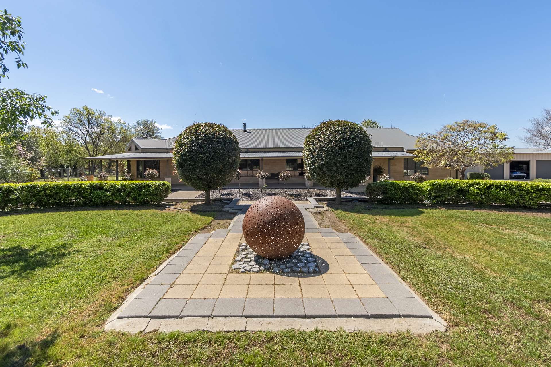 11 Lilli Pilli Place, Springvale For Sale by Farmbuy.com - image 4